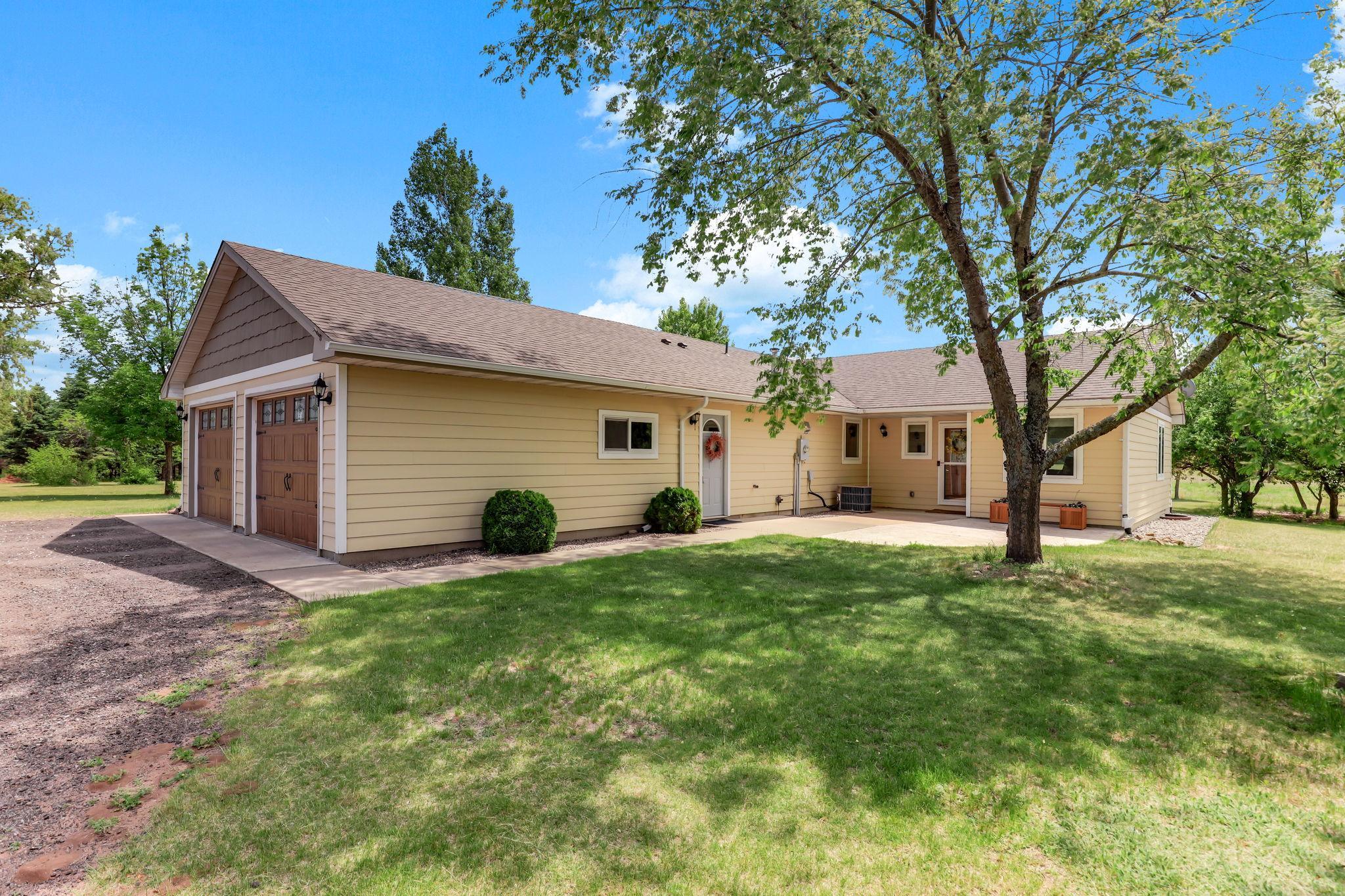 2nd image of 9805 430th St, Harris, MN 55032 | MLS# 7084642