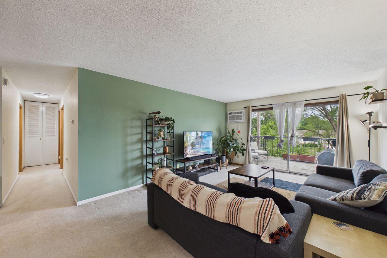 2nd image of 2801 Flag Ave N #222, New Hope, MN 55427 | MLS# 7084720