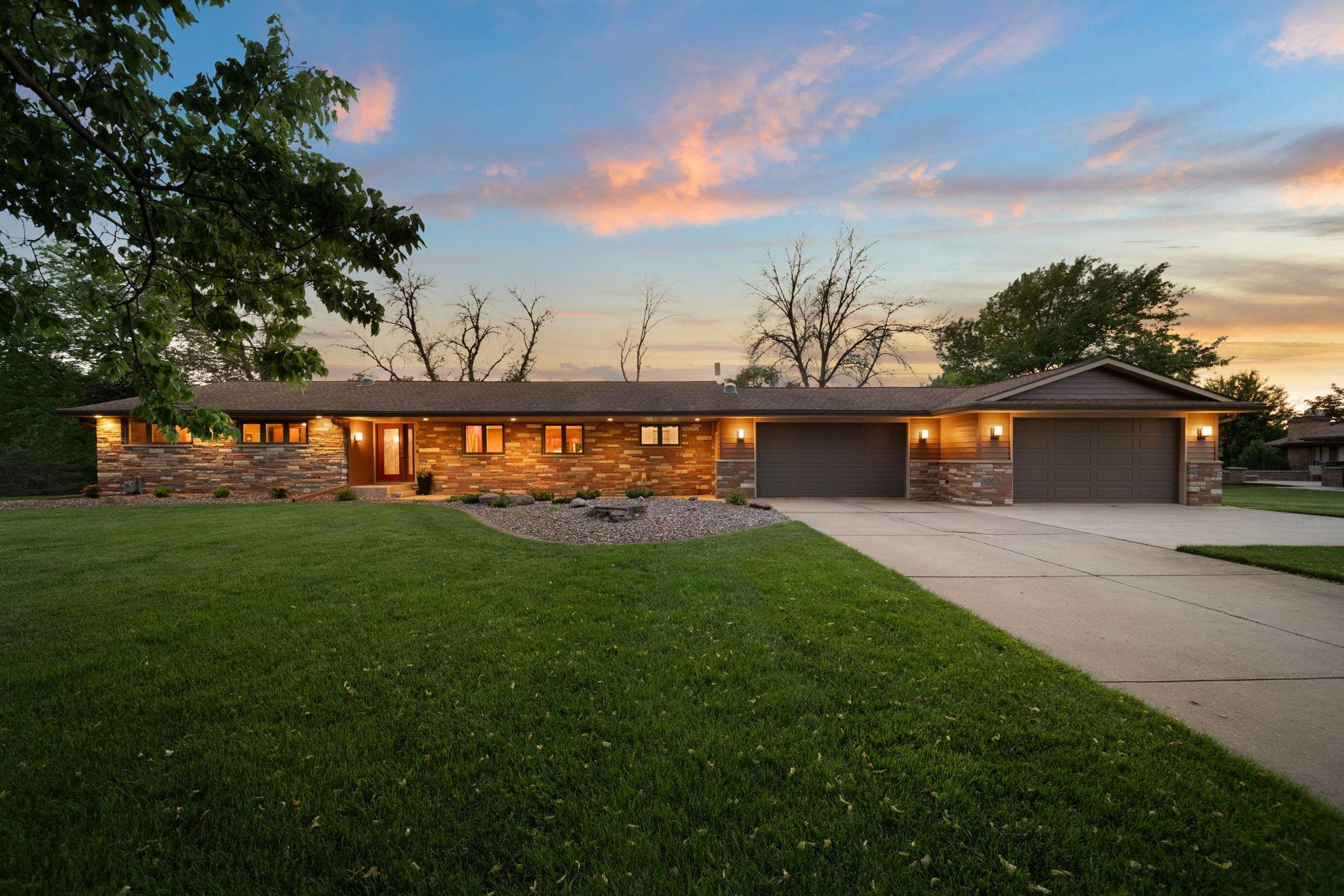 1st image of 706 23rd St Sw, Austin, MN 55912 | MLS# 7084922