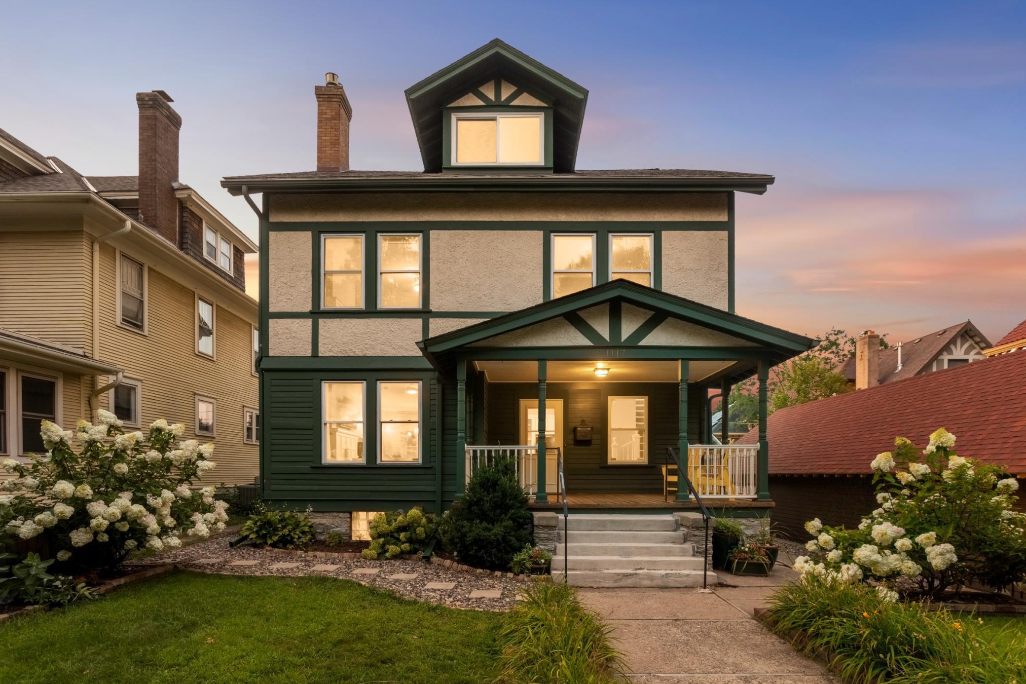 1st image of 1117 Portland Ave, Saint Paul, MN 55104 | MLS# 7085348