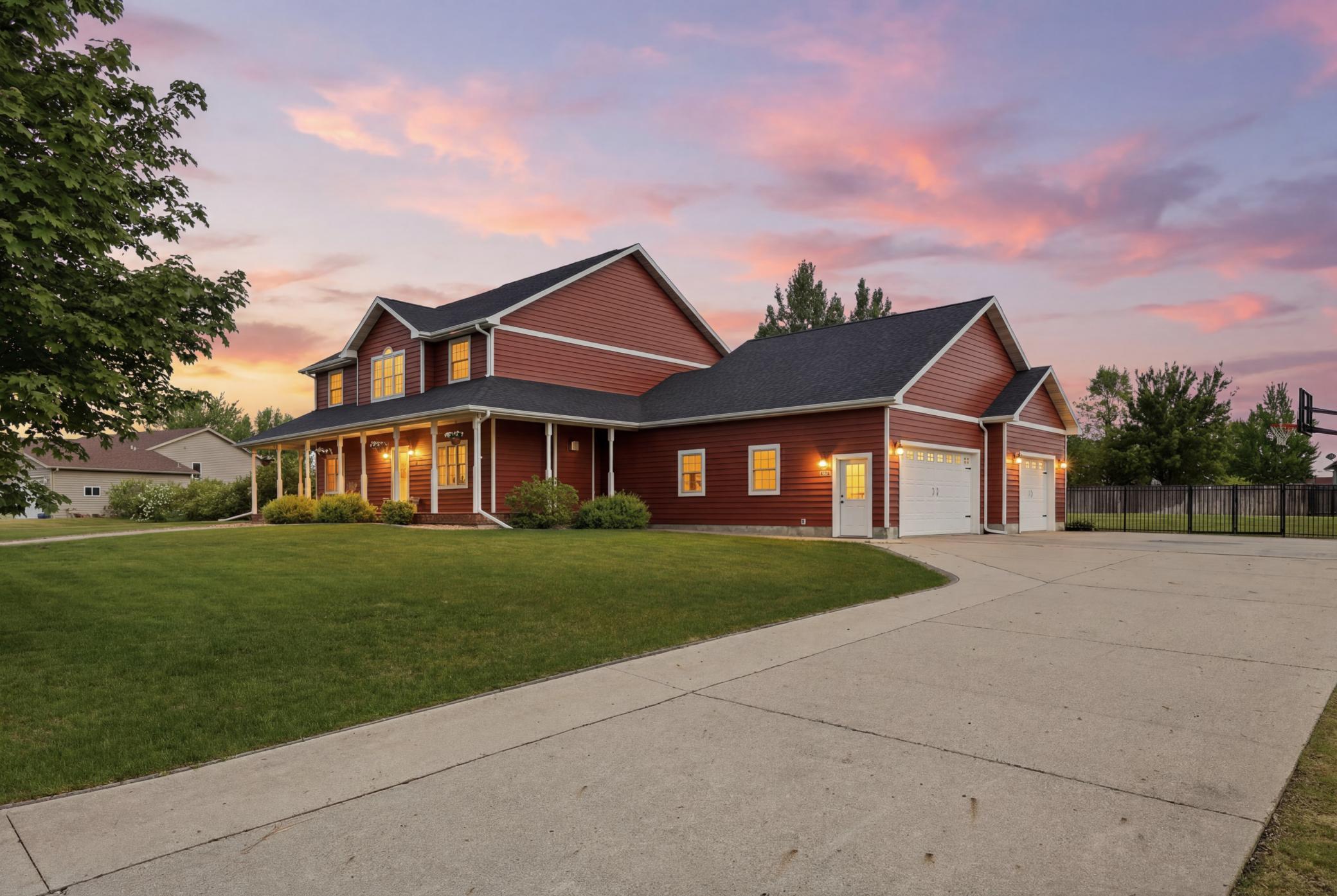 Homes for sale in Hawley, MN | 2310 Hillcrest Ln, Hawley, MN 56549 | MLS# 7085417