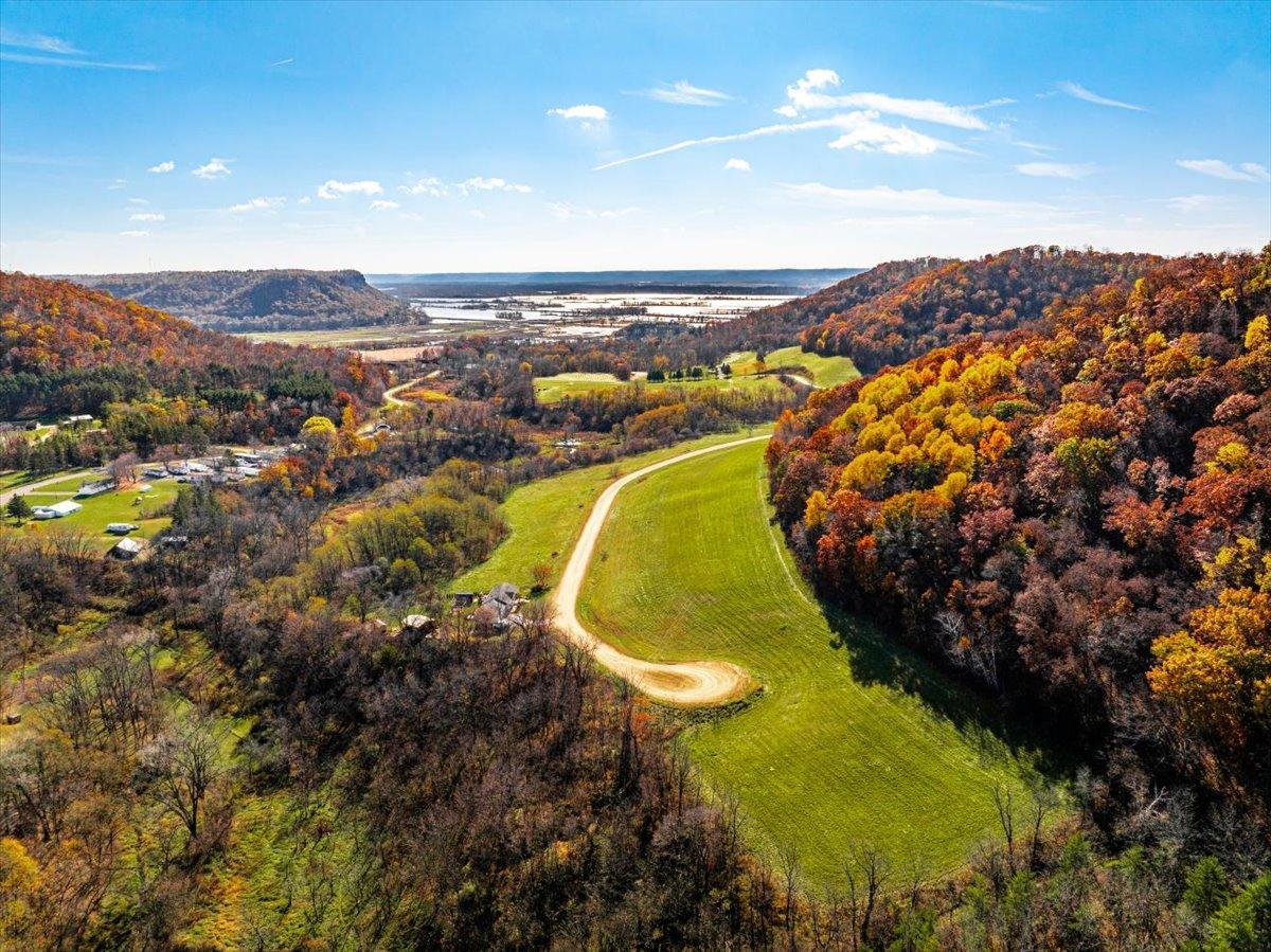 5th image of S1530 Shawnee Dr, Alma, WI 54610 | MLS# 7085479