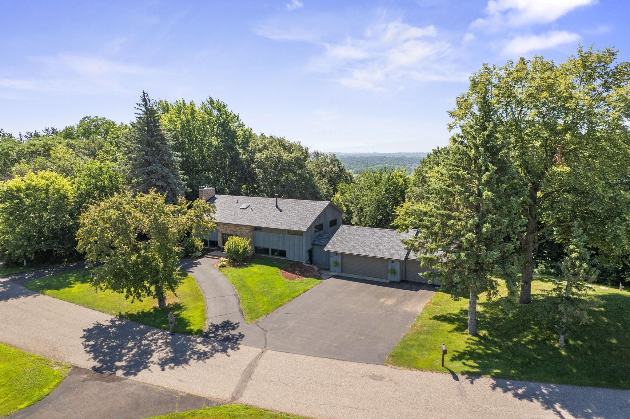 4th image of 565 Lakota Ln, Chaska, MN 55318 | MLS# 7085707
