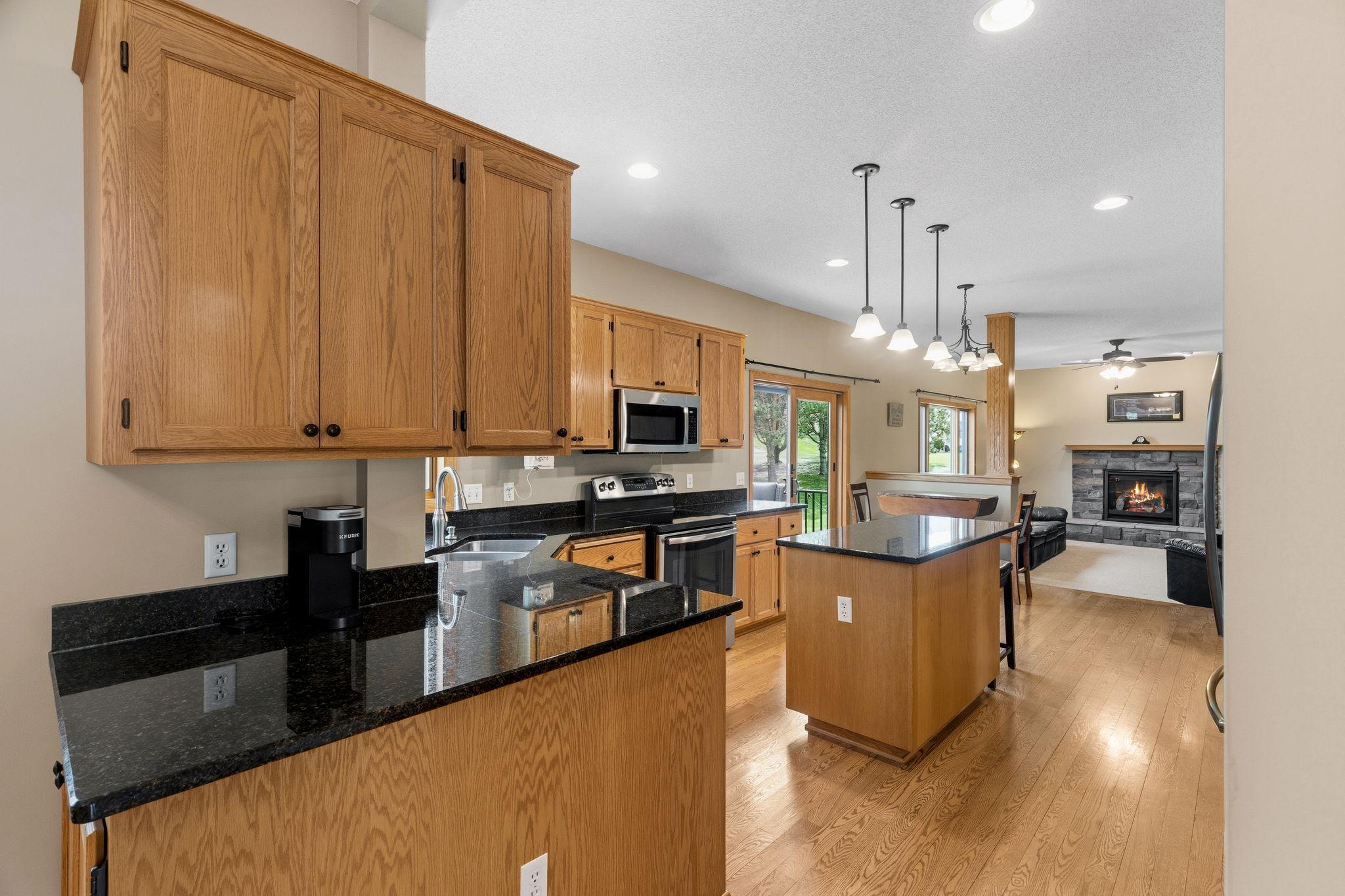 3rd image of 10053 Raleigh Ct, Saint Paul, MN 55129 | MLS# 7085723