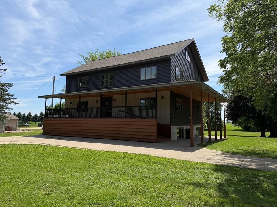Homes for sale in Glenville, MN | 831 2nd St Sw, Glenville, MN 56036 | MLS# 7085977