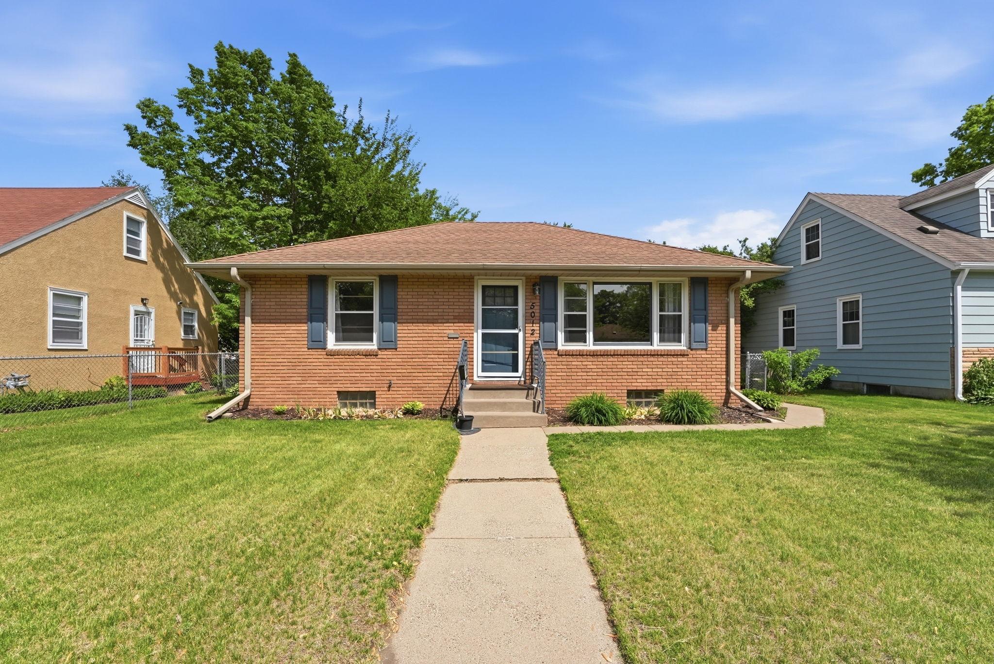 Homes for sale in Minneapolis, MN | 5012 Russell Ave N, Minneapolis, MN 55430 | MLS# 7085979