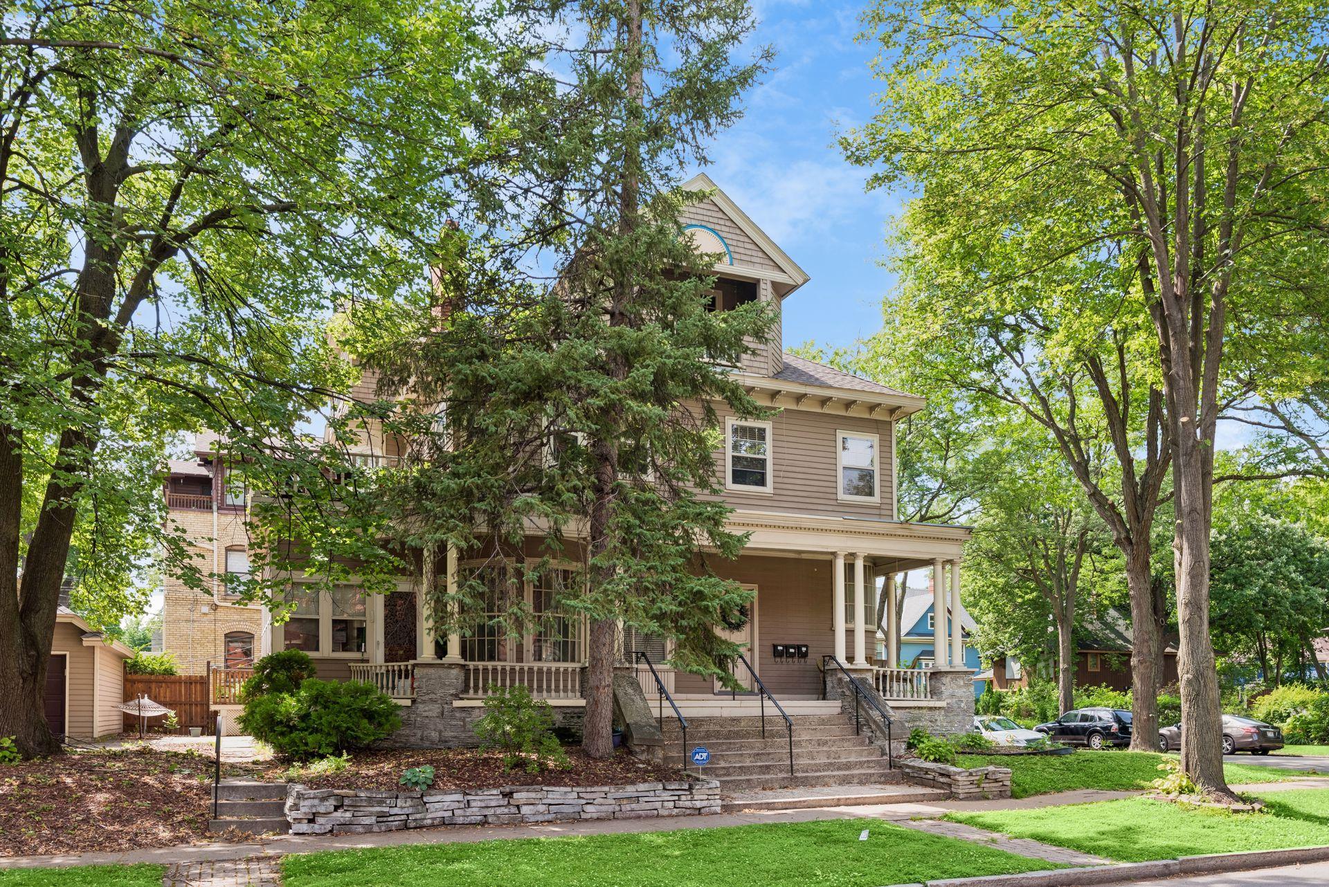 2nd image of 197 Kent St, Saint Paul, MN 55102 | MLS# 7086068