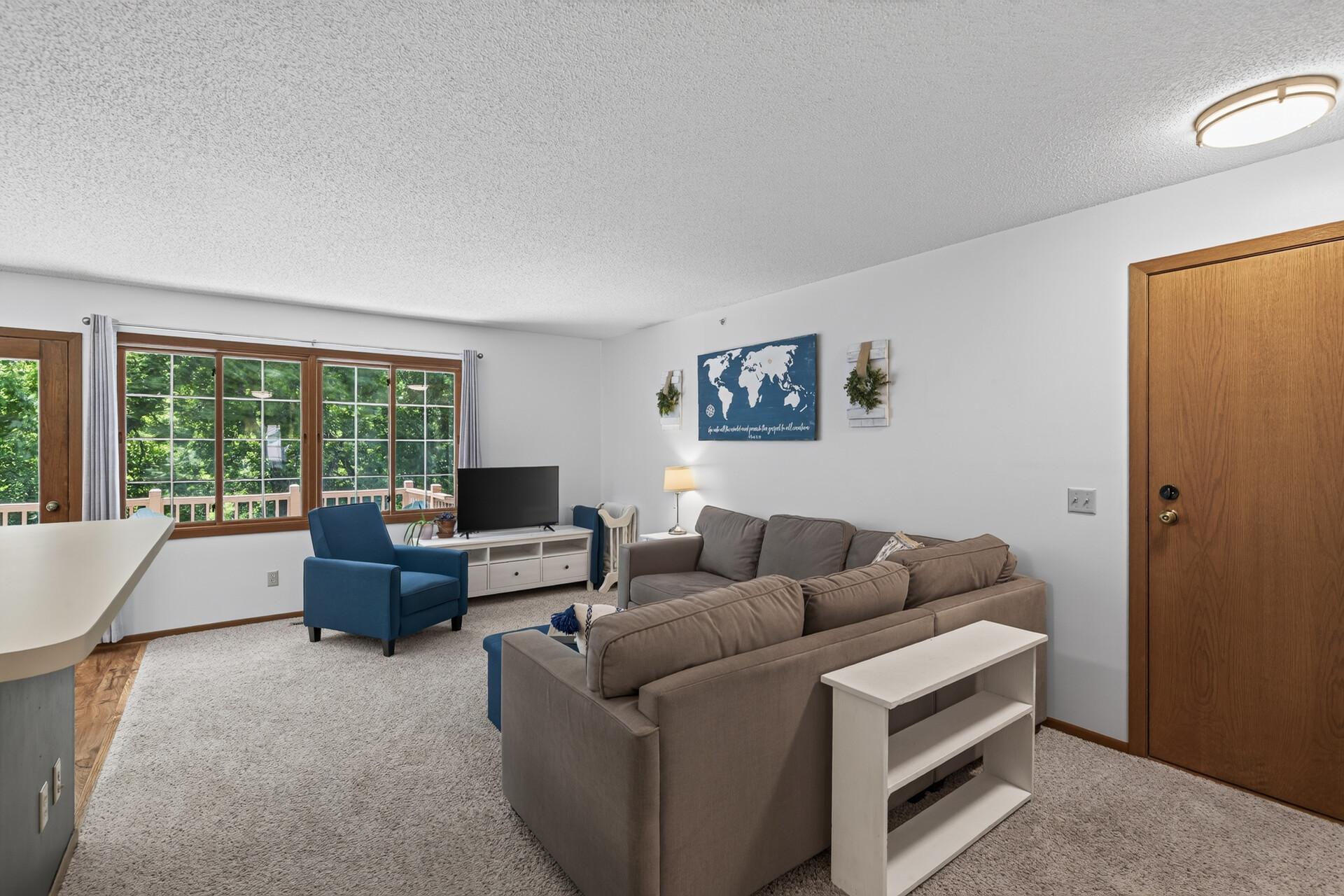 Homes for sale in Eden Prairie, MN | 15155 Lesley Ln, Eden Prairie, MN 55346 | MLS# 7086172