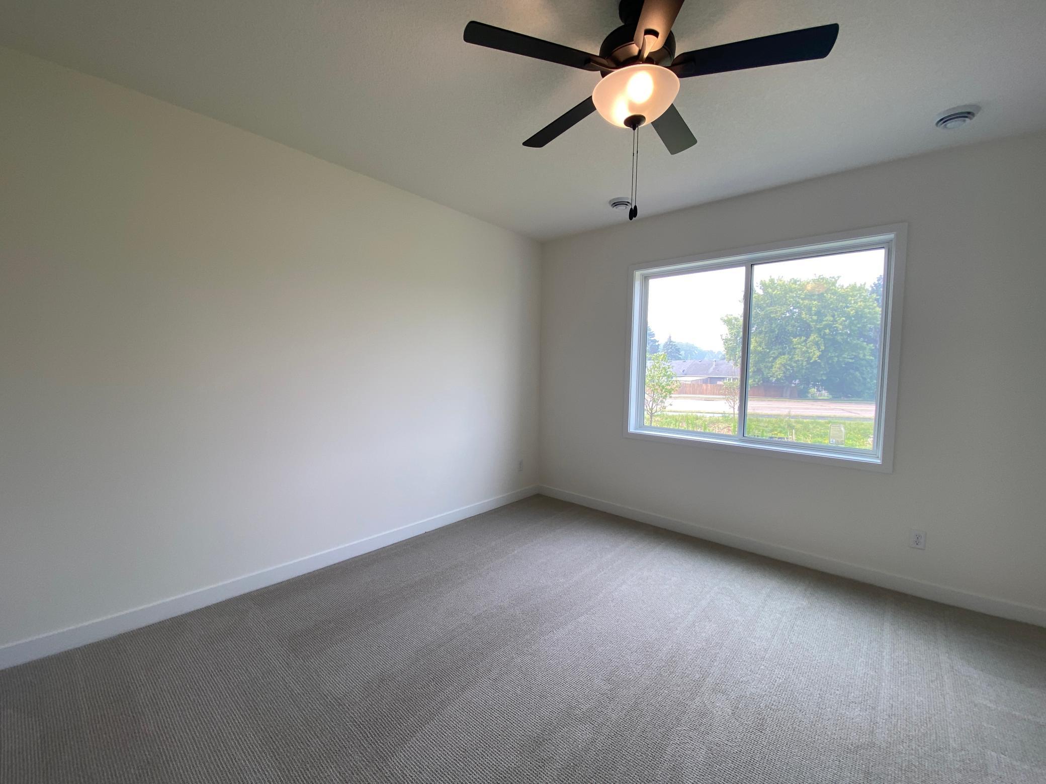 5th image of 13789 Hollybrook Cir, Saint Paul, MN 55124 | MLS# 7086198