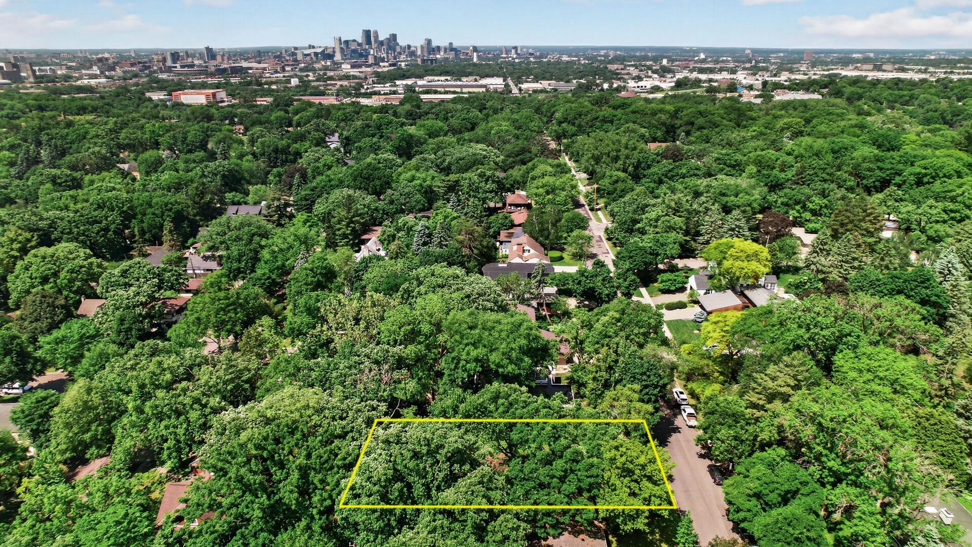 5th image of 2146 Hoyt Ave W, Saint Paul, MN 55108 | MLS# 7086278