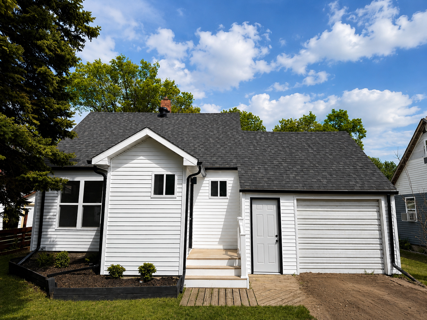 1st image of 922 Tindolph Ave S, Thief River Falls, MN 56701 | MLS# 7086373