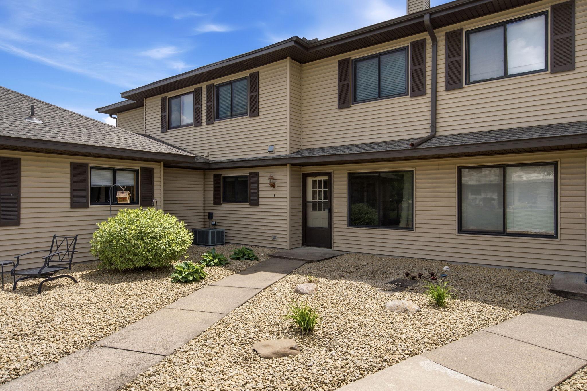 Homes for sale in Plymouth, MN | 5305 Orleans Ln N #6, Plymouth, MN 55442 | MLS# 7086485