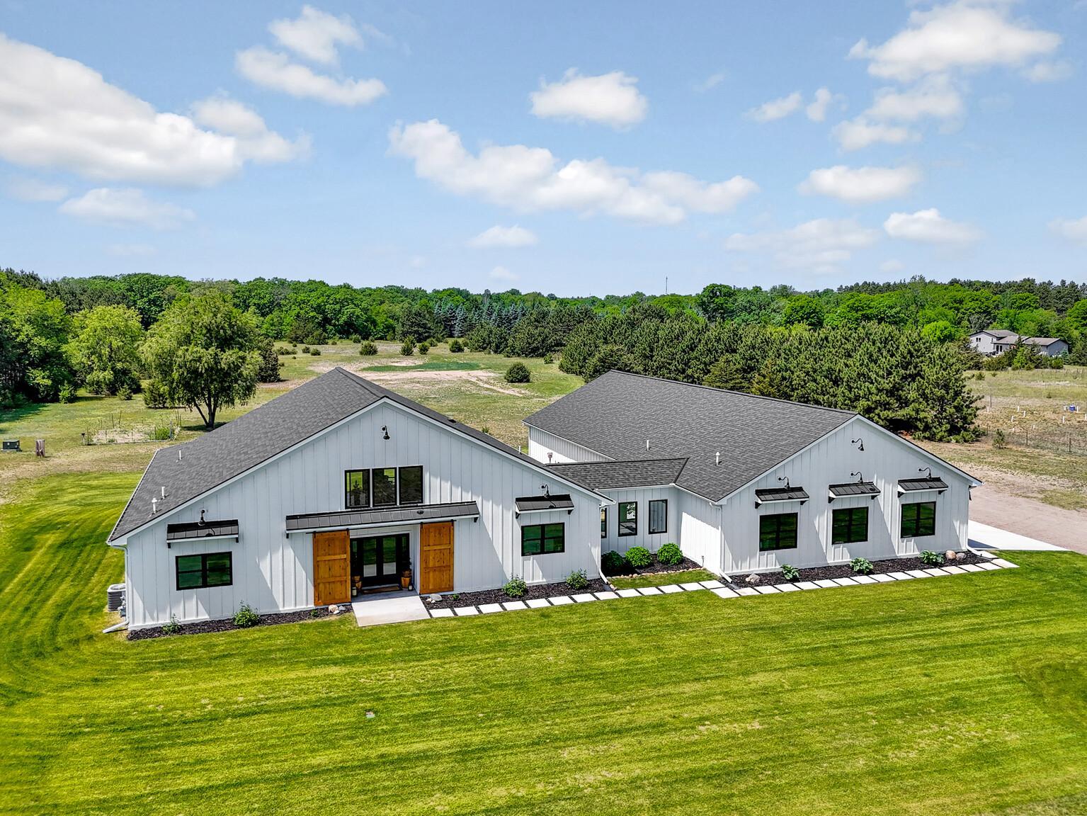 1st image of 34850 Kable Ave, North Branch, MN 55056 | MLS# 7086493