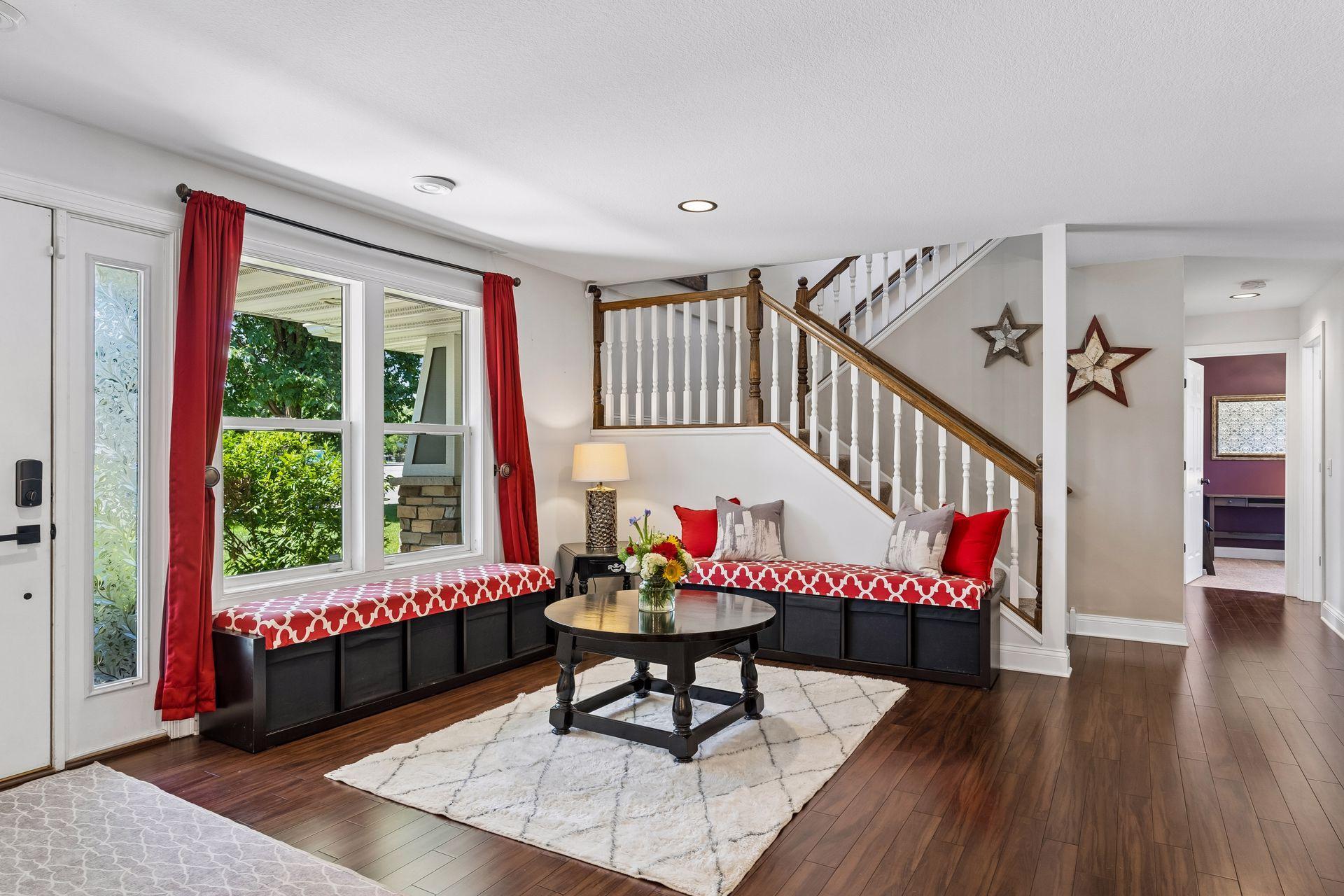 2nd image of 1118 Bowdoin St, Saint Paul, MN 55116 | MLS# 7086945