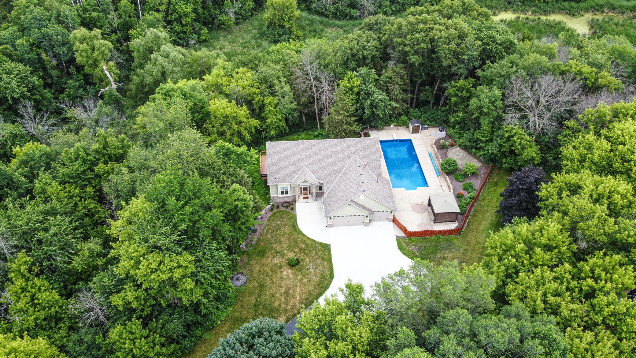 1st image of 20881 Lake Ridge Dr, Prior Lake, MN 55372 | MLS# 7086987