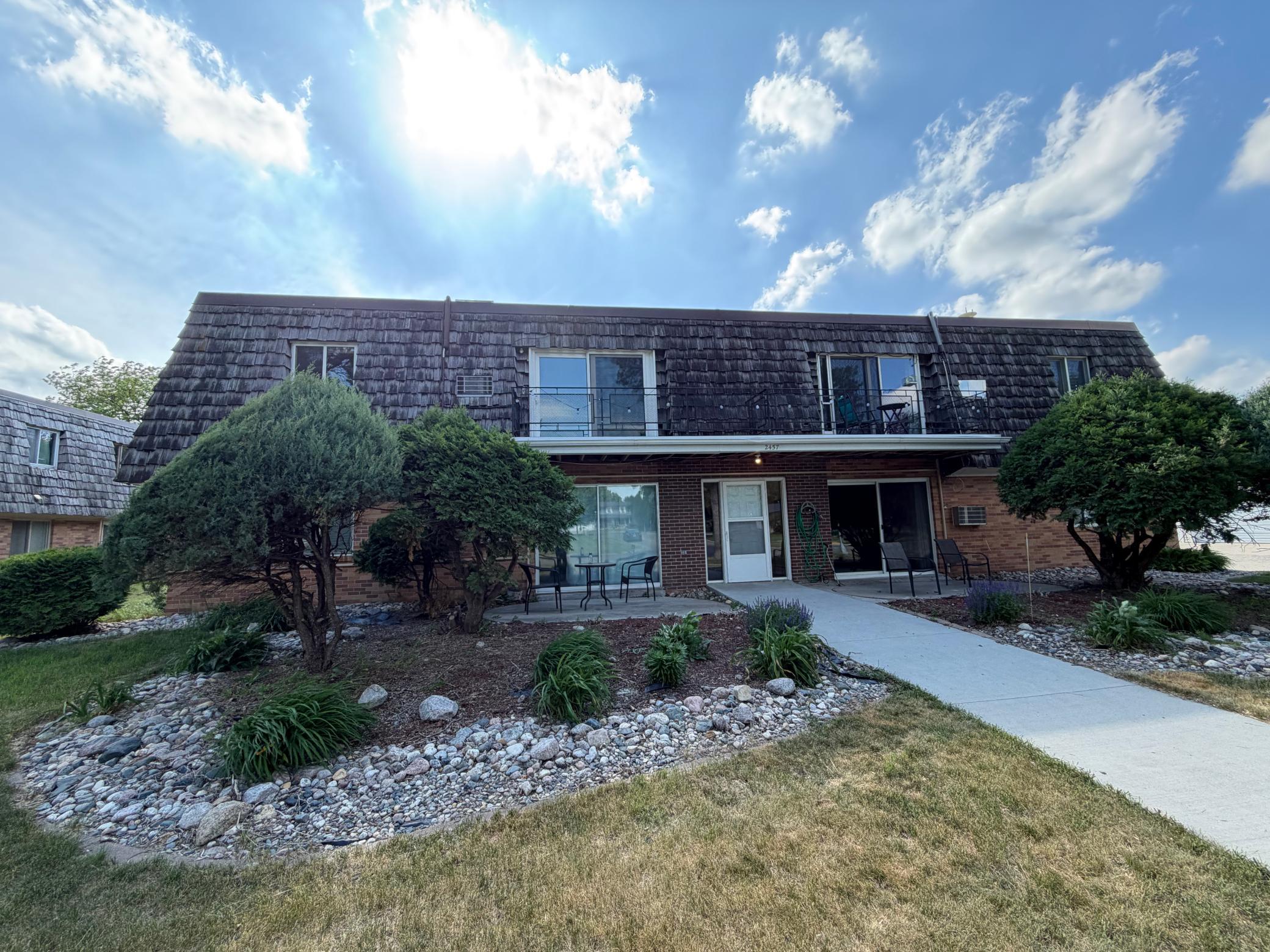 Homes for sale in Fargo, ND | 2457 W Country Club Dr S #G, Fargo, ND 58103 | MLS# 7087095