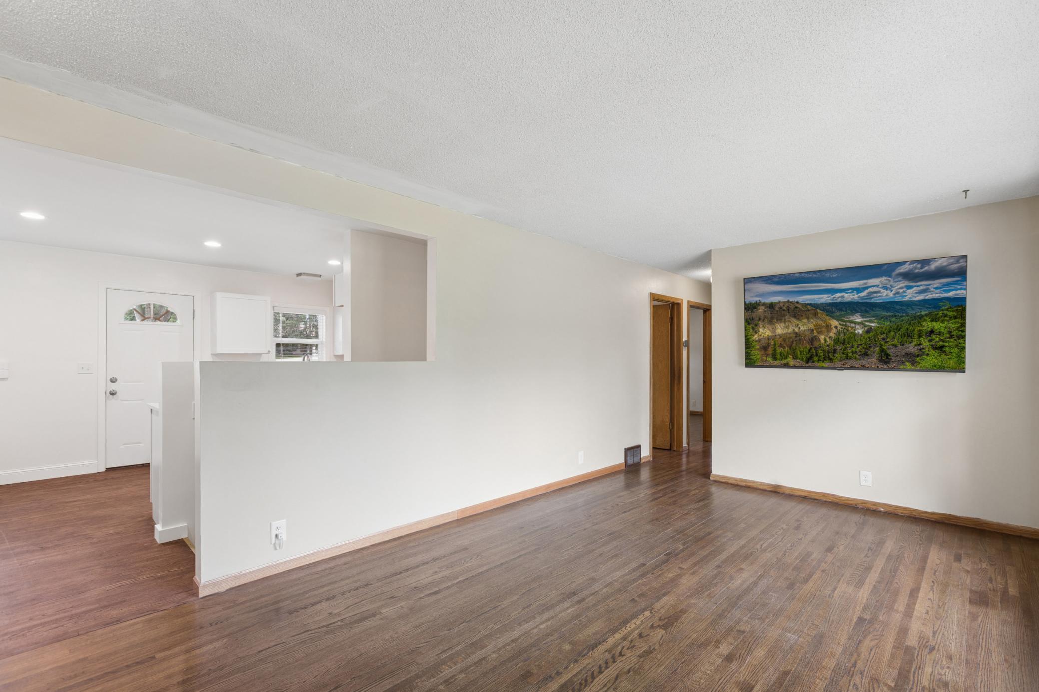 3rd image of 7800 53Rd Ave N, New Hope, MN 55428 | MLS# 7087098