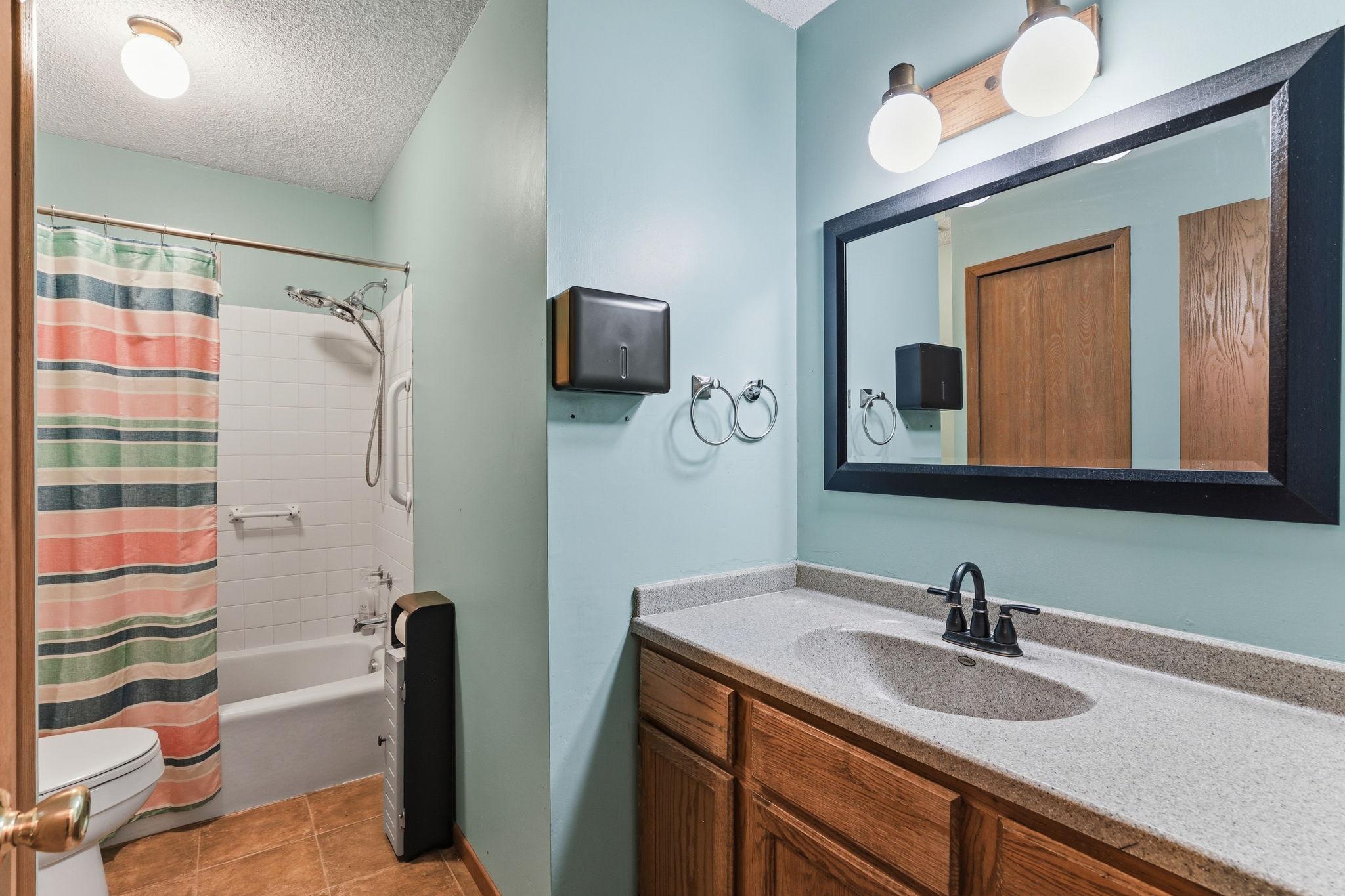 5th image of 8709 Maplebrook Pkwy N, Brooklyn Park, MN 55445 | MLS# 7087112