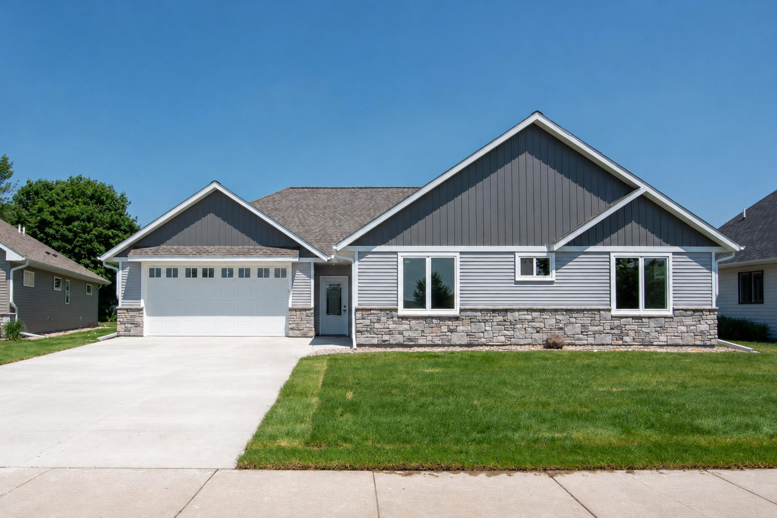 2nd image of 216 Dancing Waters Cir, Mankato, MN 56001 | MLS# 7087190