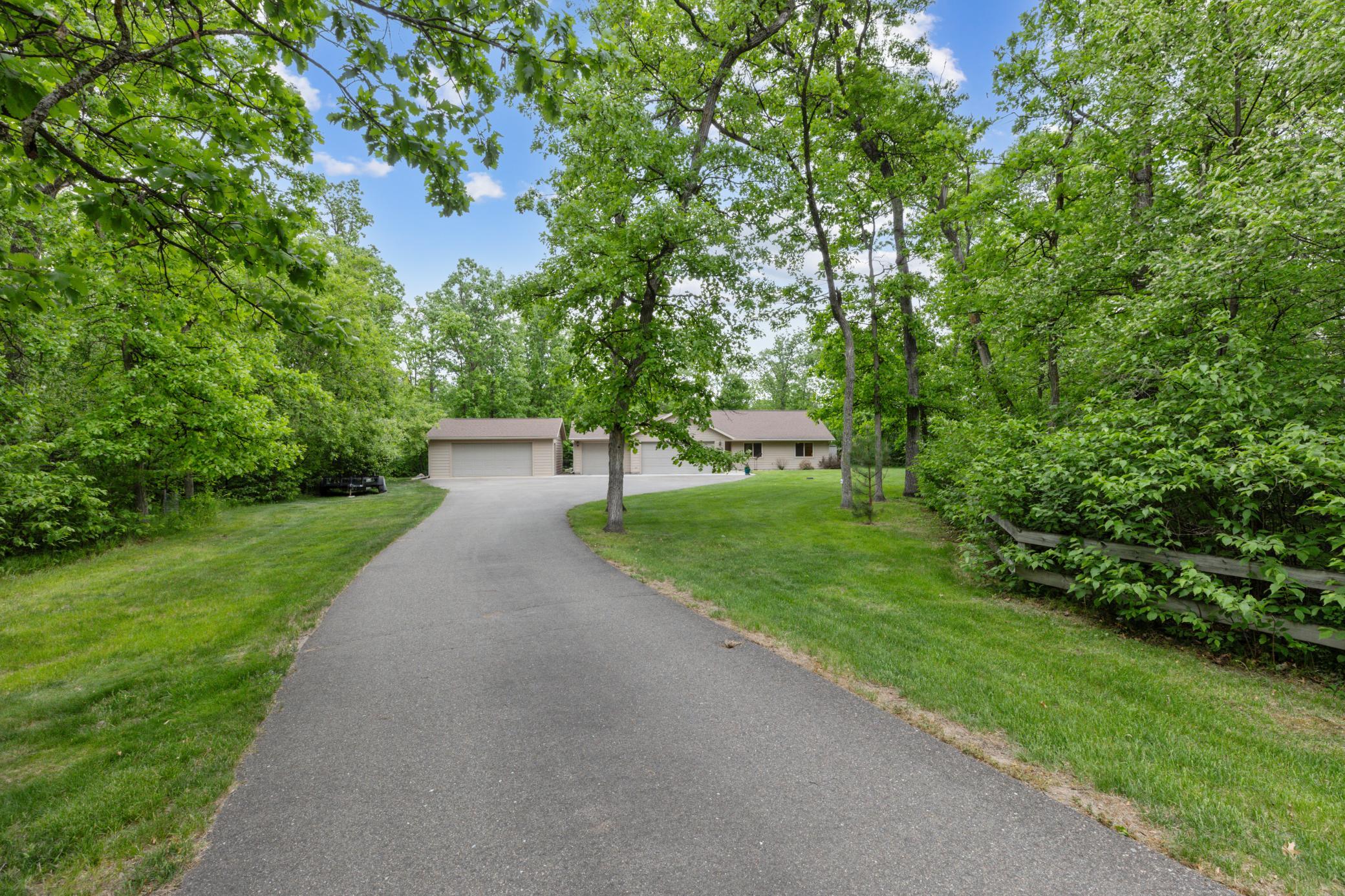 3rd image of 33783 Dancing Bear Dr, Crosslake, MN 56442 | MLS# 7087249