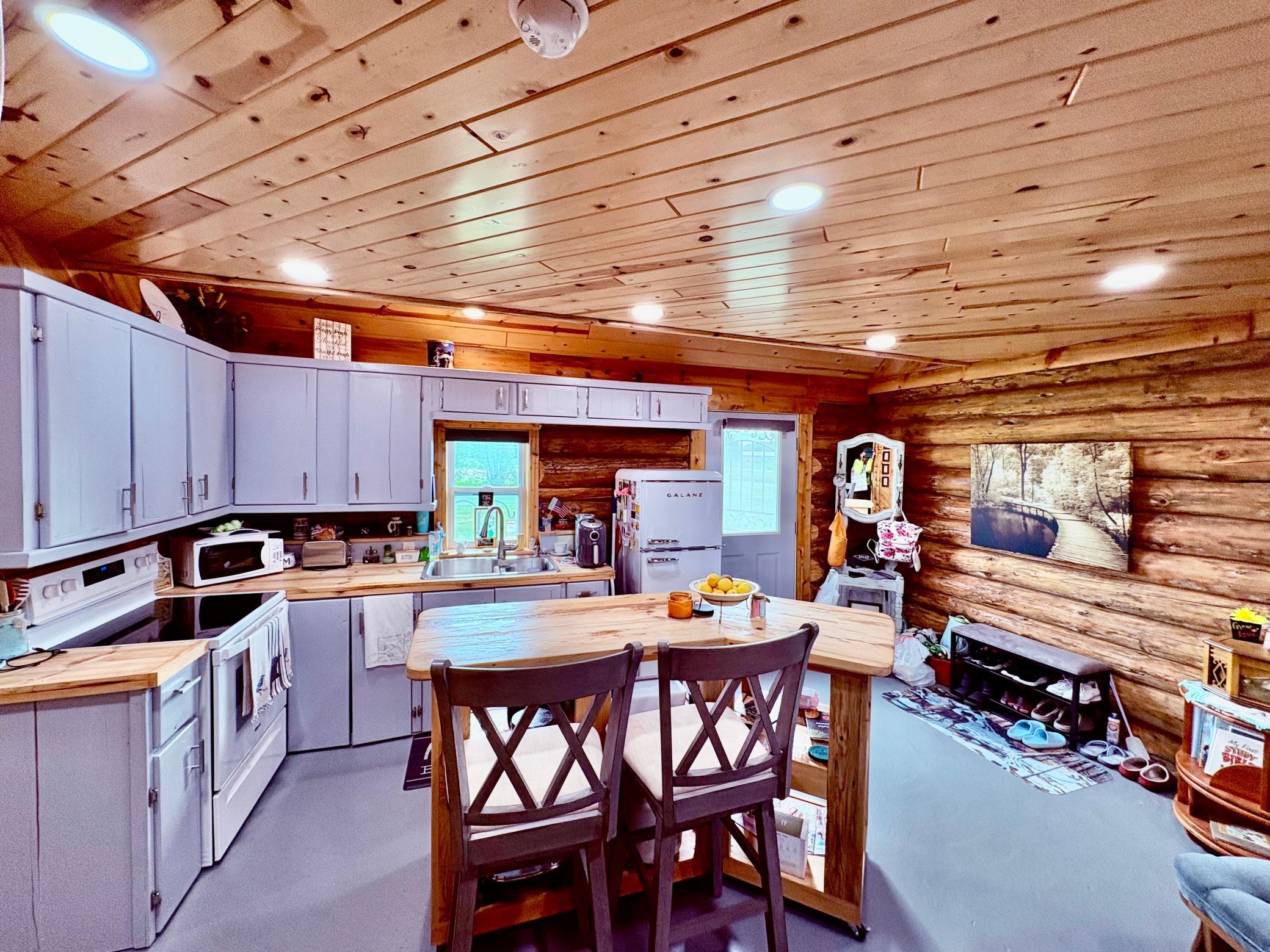 1st image of 4284 Logan Rd Nw, Baudette, MN 56623 | MLS# 7087284