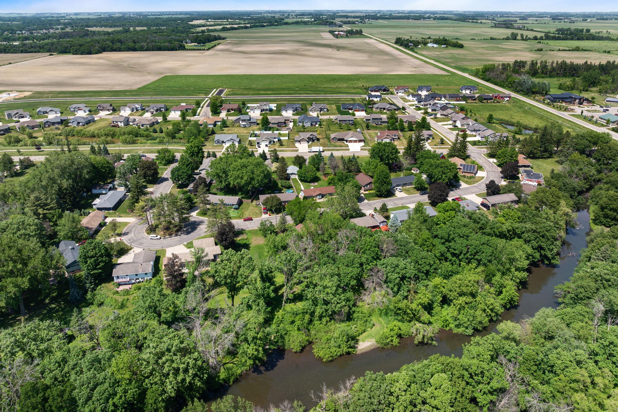 55th image of 2006 11th Ave Ne, Austin, MN 55912 | MLS# 7087514