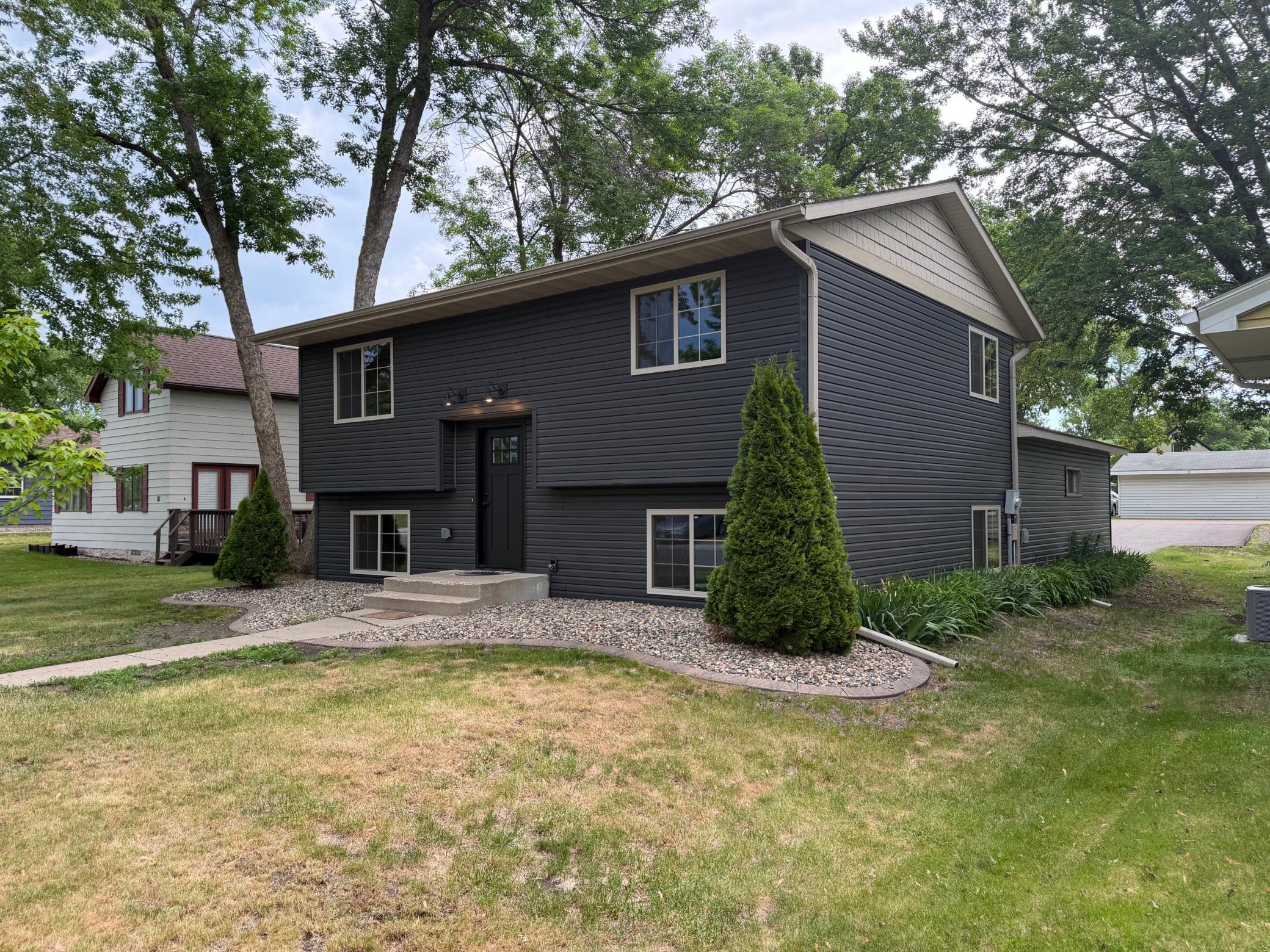 4th image of 113 Cedar St S, Sauk Centre, MN 56378 | MLS# 7087578