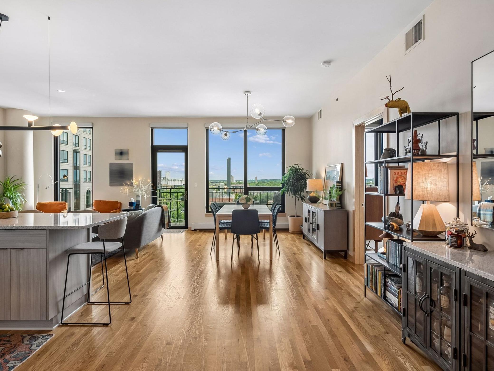 1st image of 1240 S 2Nd St #828, Minneapolis, MN 55415 | MLS# 7087644