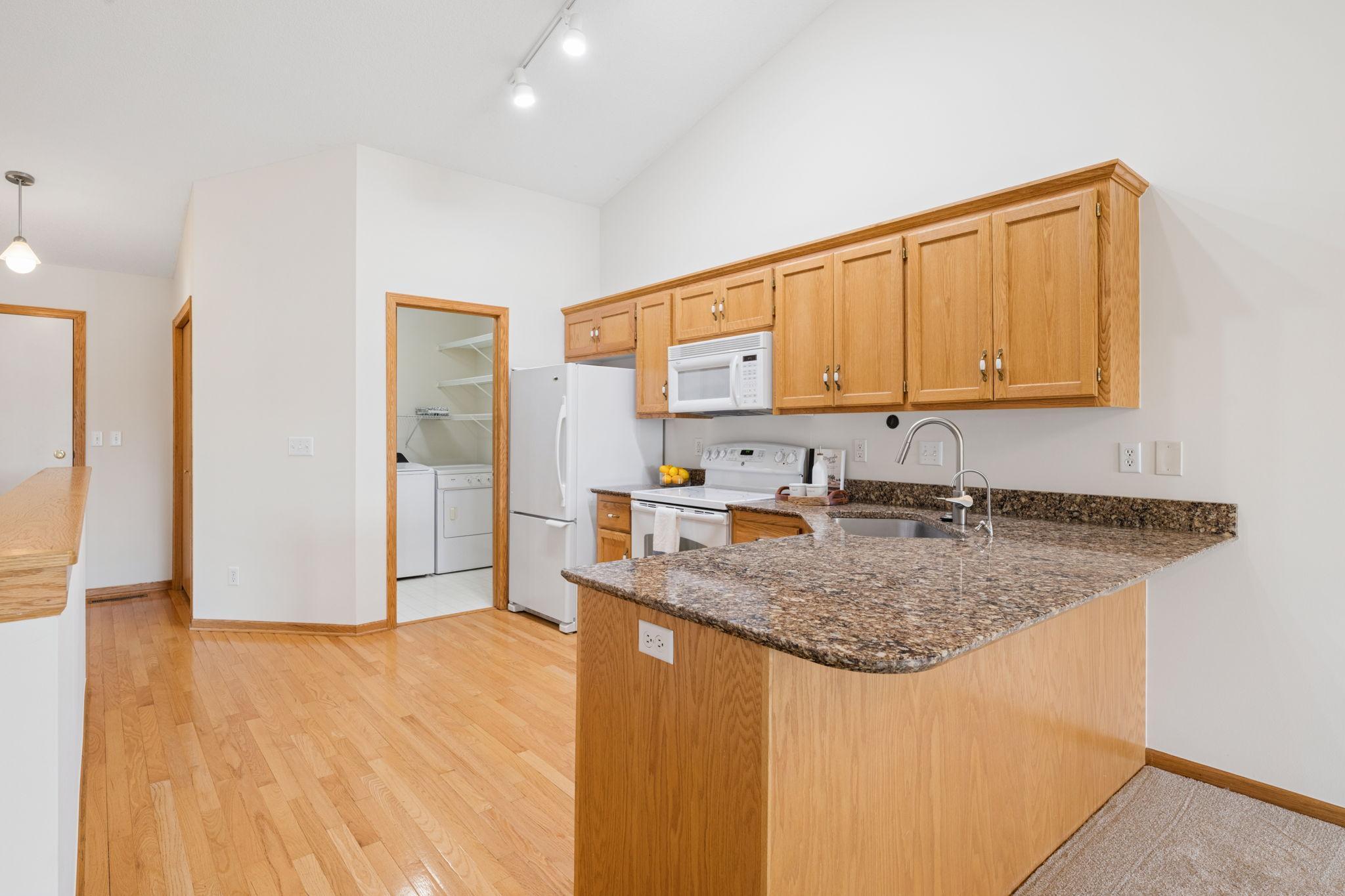 3rd image of 1805 Lakeridge Wy, Waconia, MN 55387 | MLS# 7087667