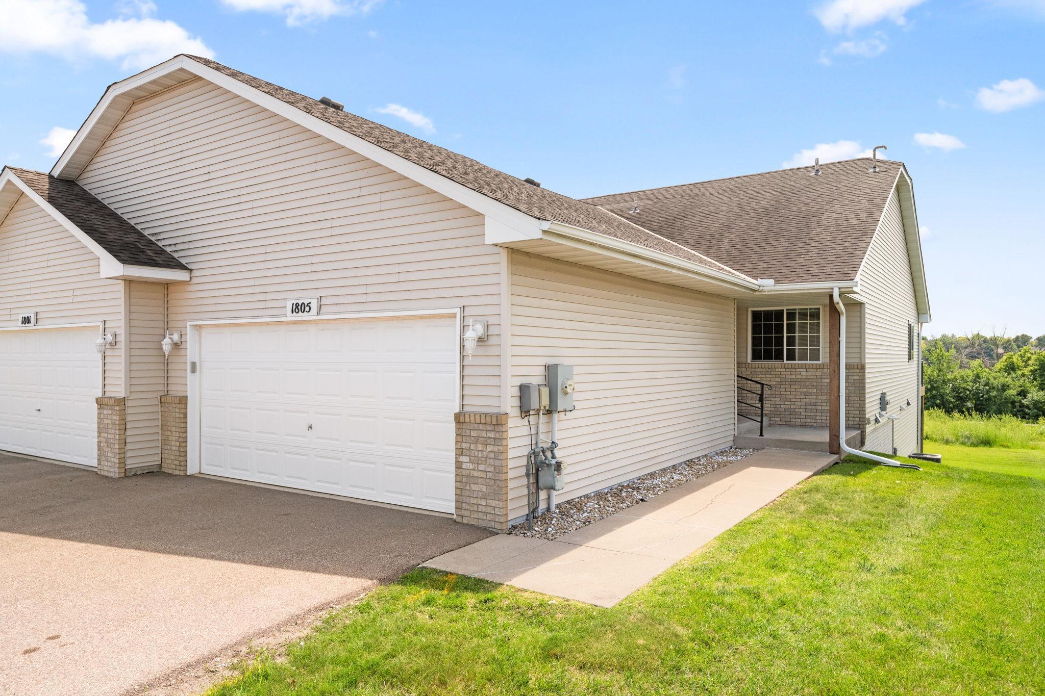 1st image of 1805 Lakeridge Wy, Waconia, MN 55387 | MLS# 7087667