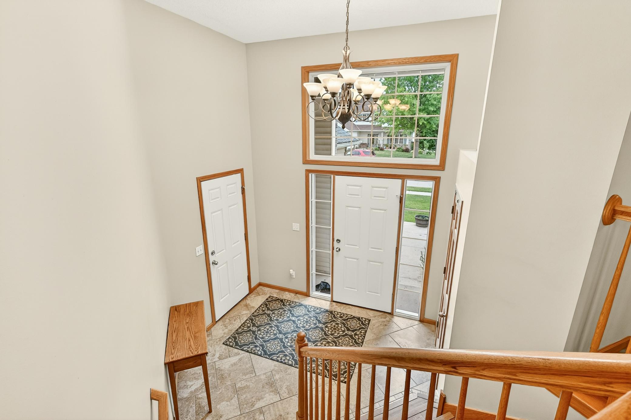 5th image of 2482 Crimson Ridge Cir Nw, Rochester, MN 55901 | MLS# 7087812