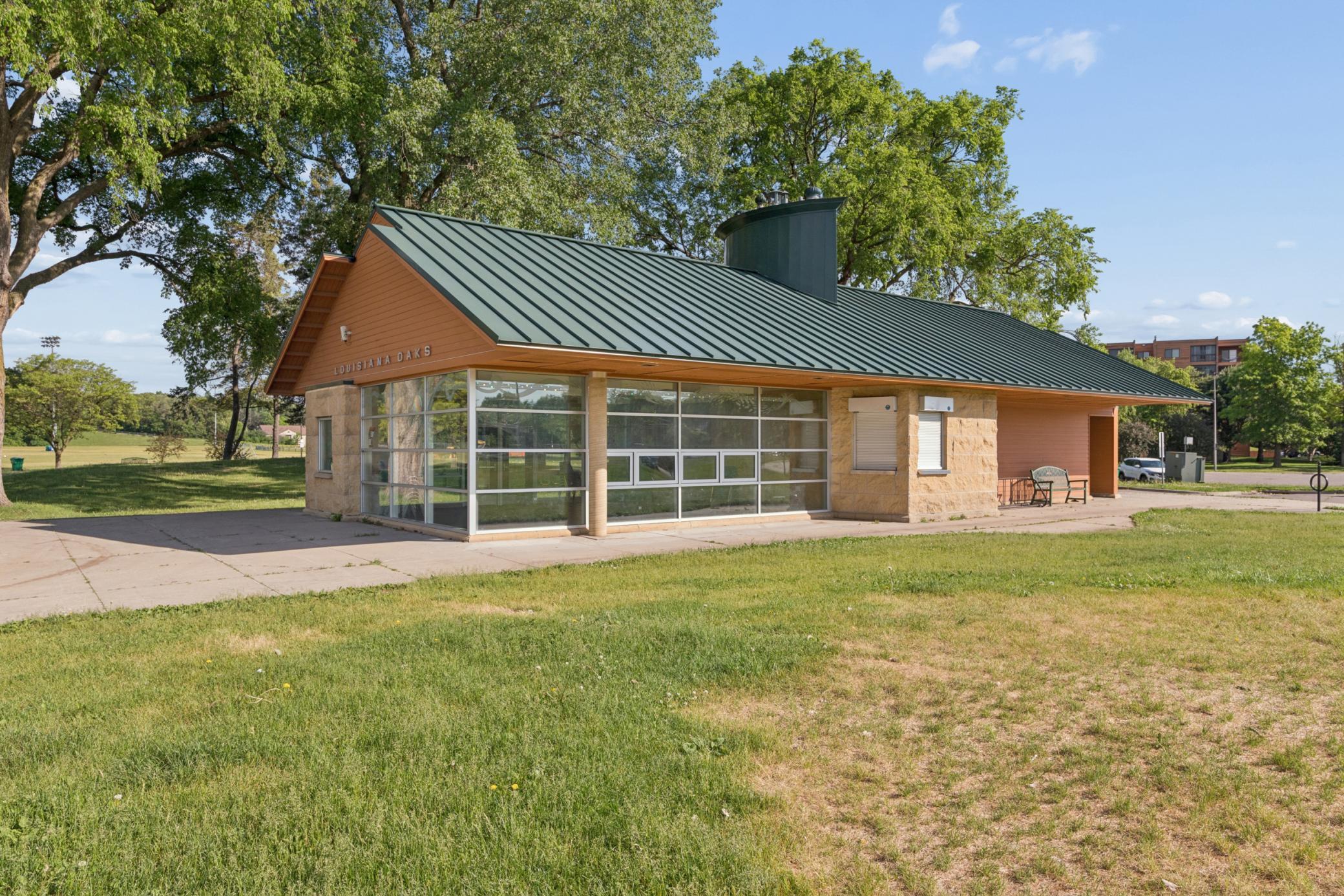 2nd image of 3320 Louisiana Ave S, Saint Louis Park, MN 55426