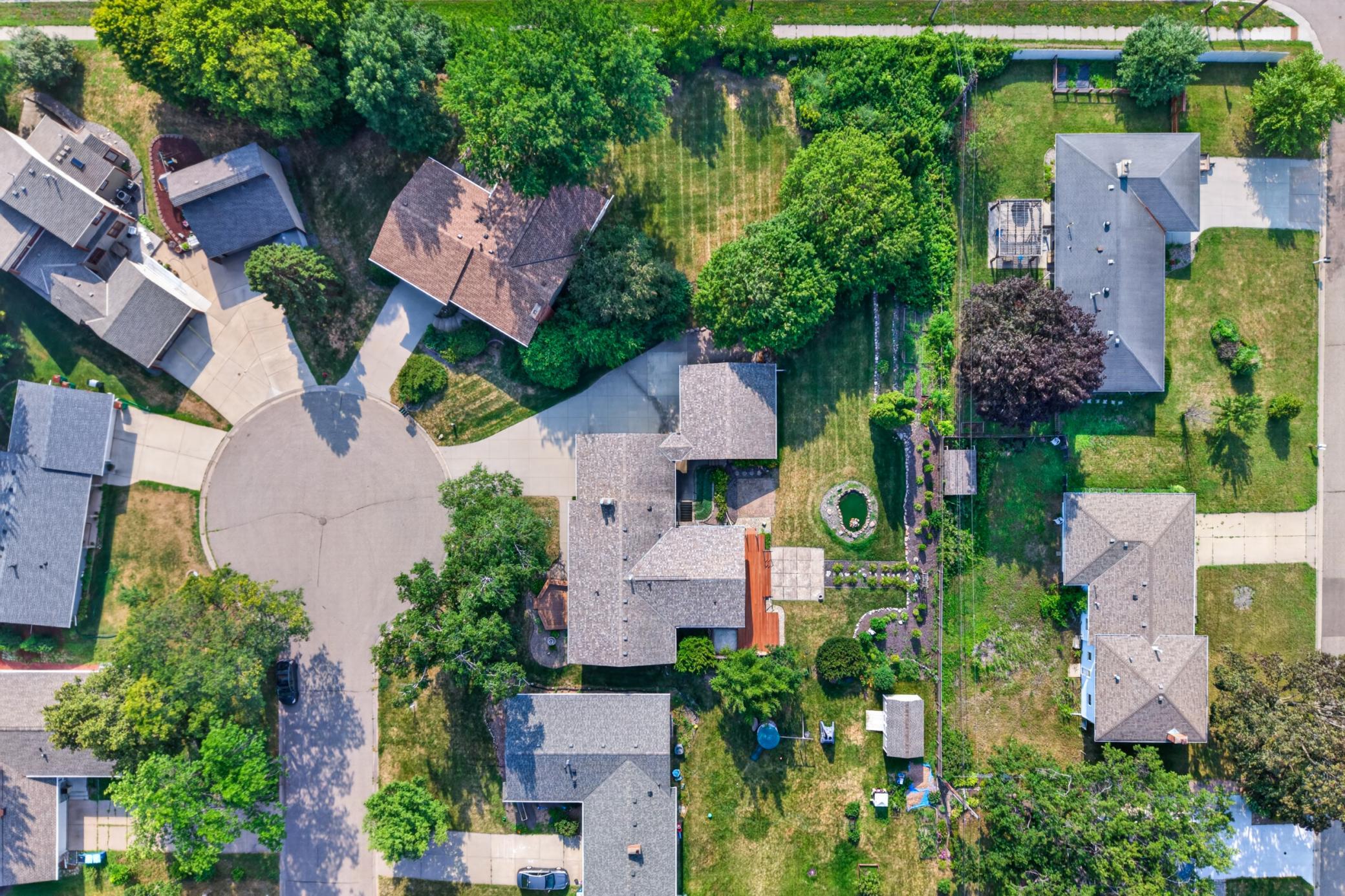 49th image of 2352 Sioux Ct, Saint Paul, MN 55112 | MLS# 7088040