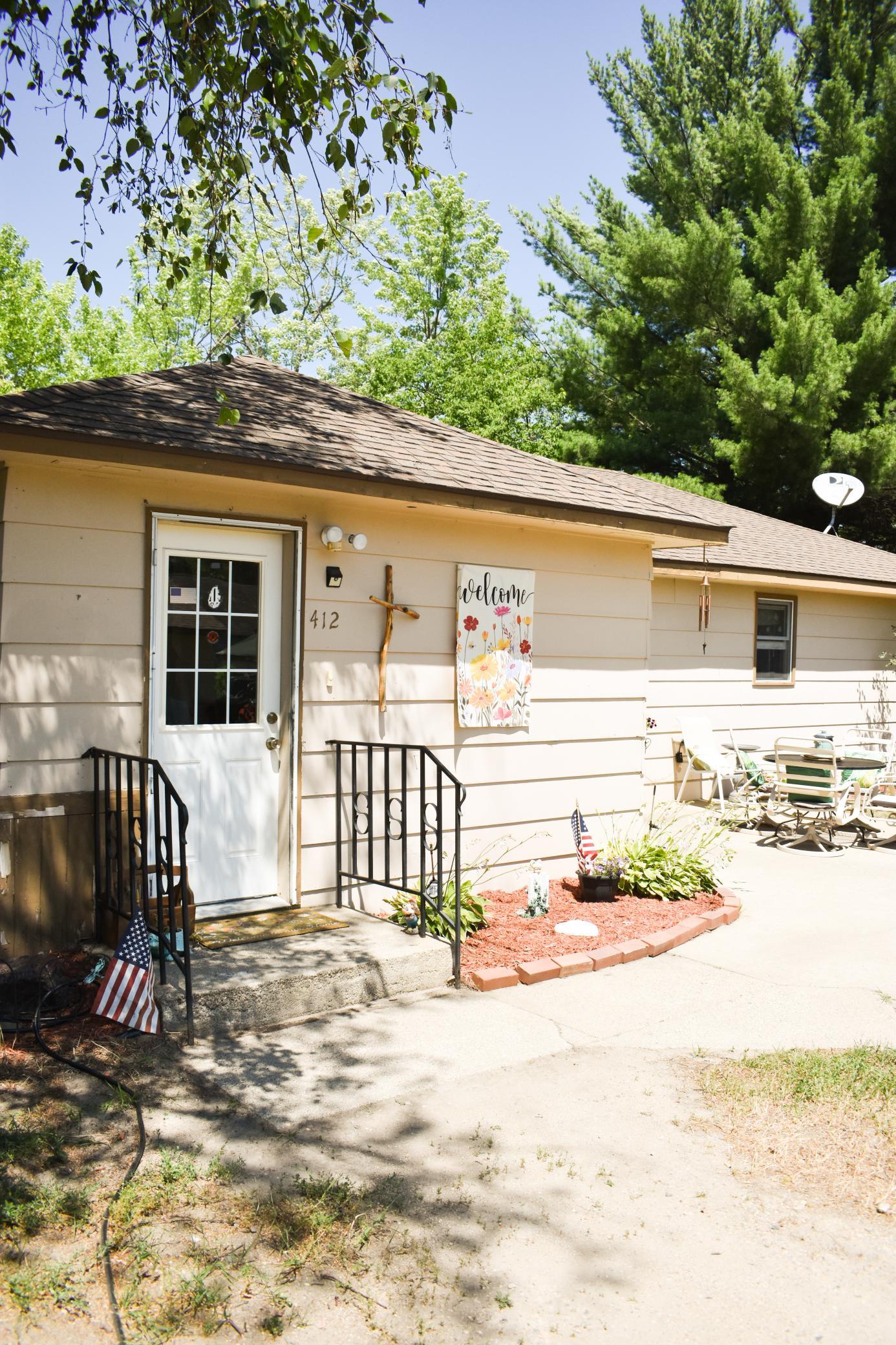 1st image of 412 1st St Ne, Menahga, MN 56464 | MLS# 7088046