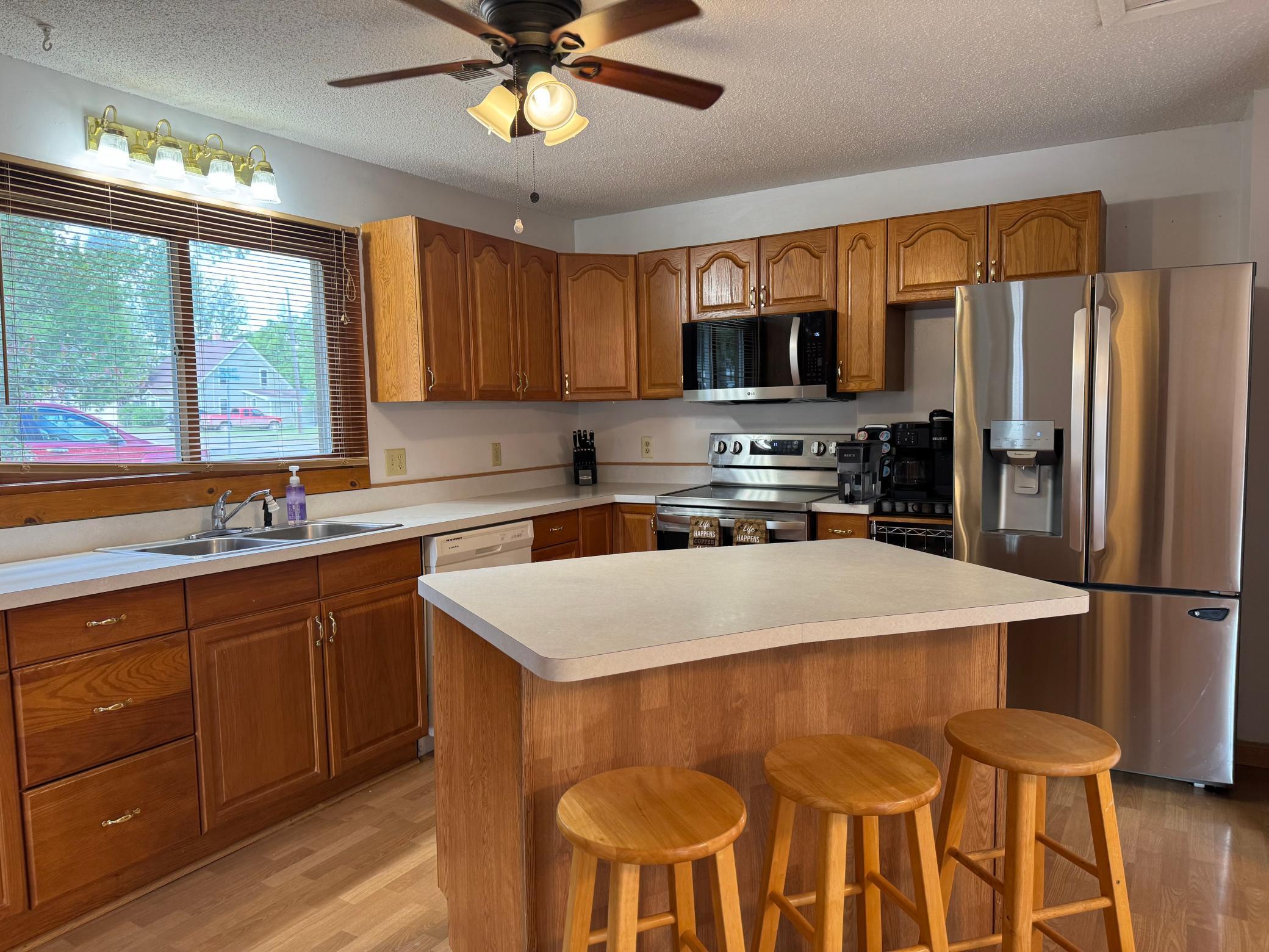 Homes for sale in Menahga, MN | 412 1st St Ne, Menahga, MN 56464 | MLS# 7088046