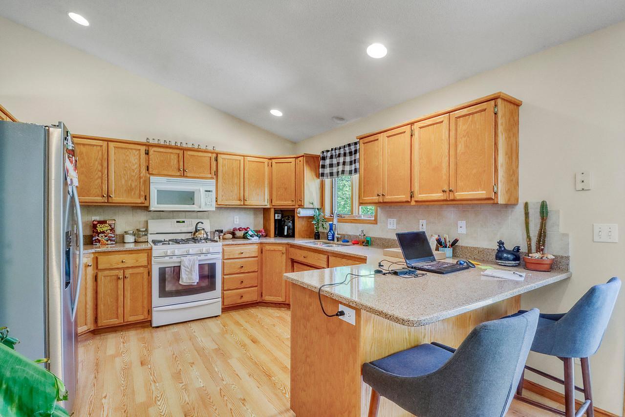 3rd image of 1701 33 1/2 St S, Moorhead, MN 56560 | MLS# 7088057