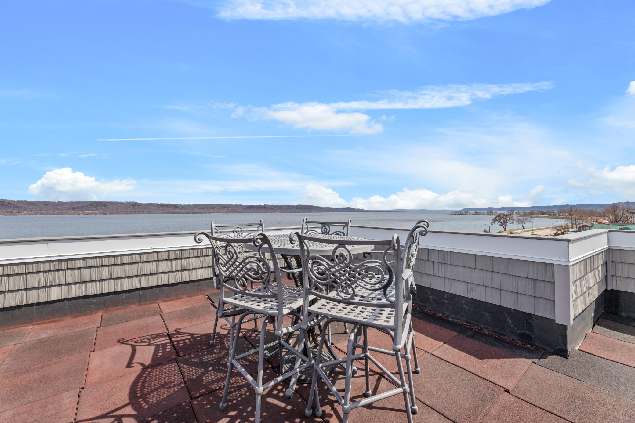2nd image of 1215 N Lakeshore Dr, Lake City, MN 55041
