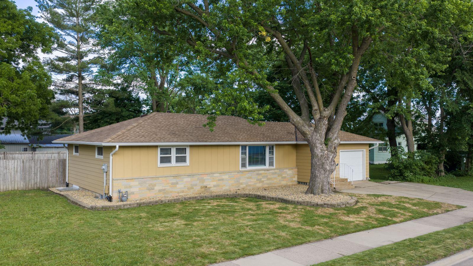 4th image of 504 Nw 14Th St Nw, Austin, MN 55912 | MLS# 7088272