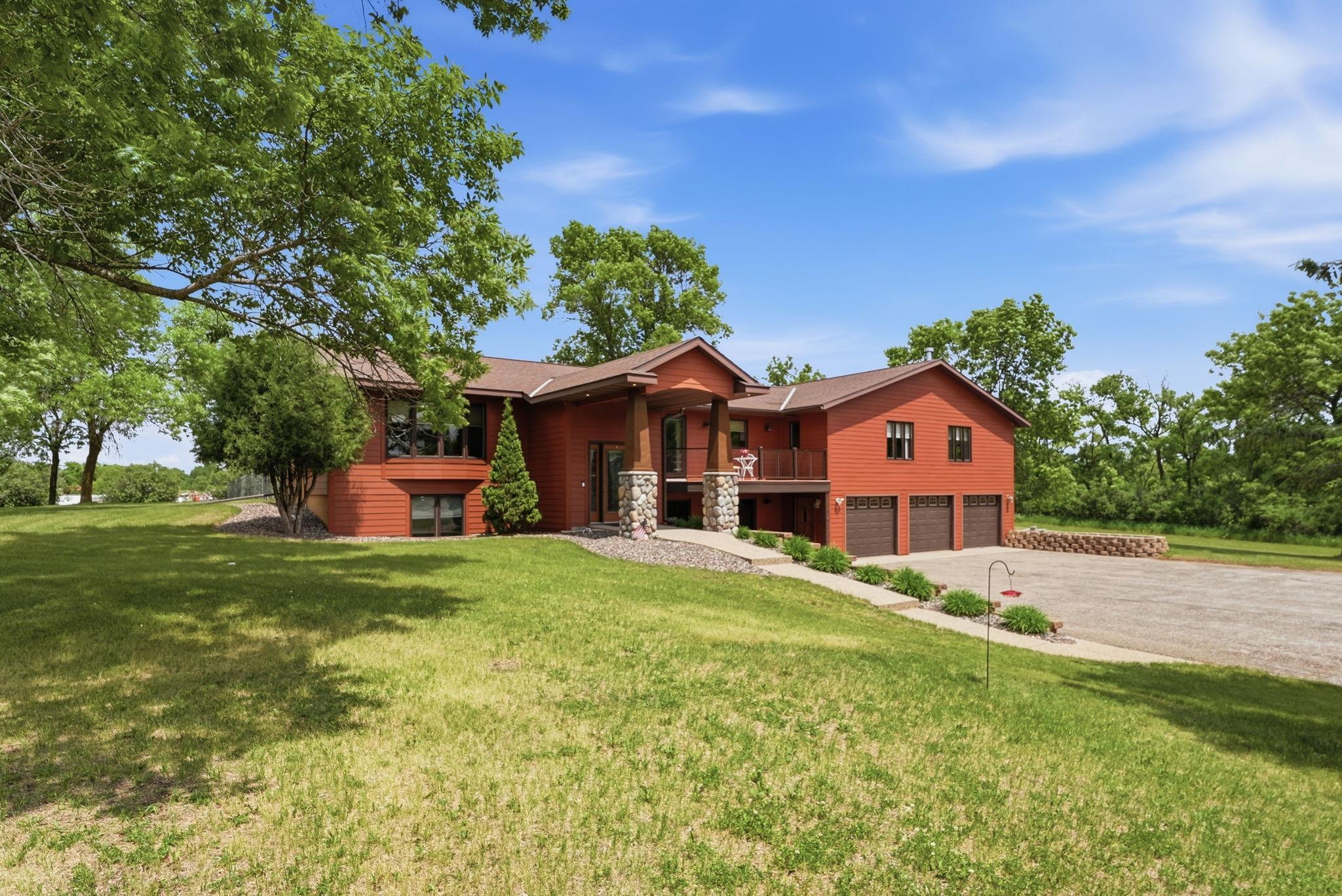 Homes for sale in New London, MN | 23801 County Road 9 Ne, New London, MN 56273 | MLS# 7088285