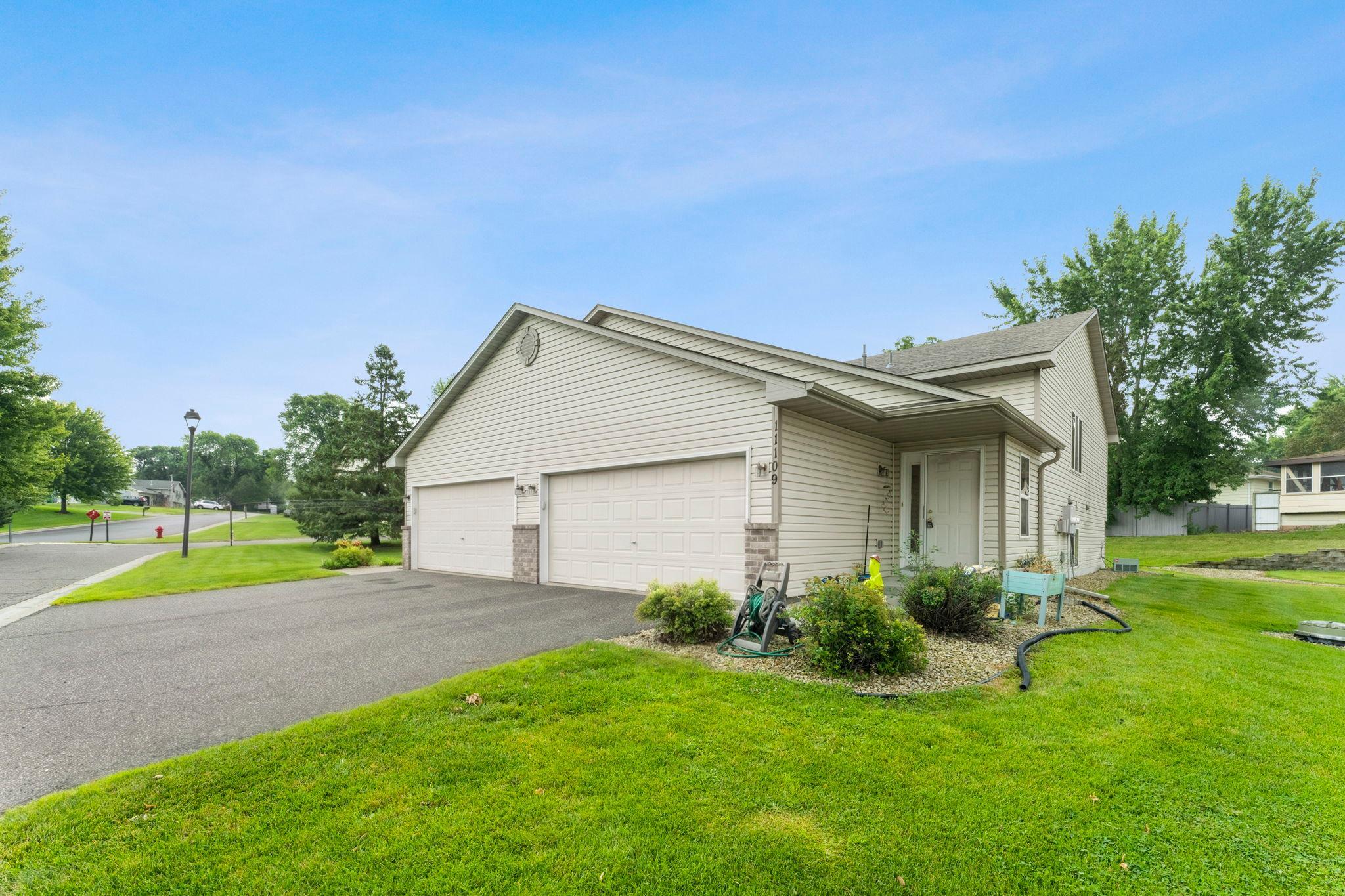 27th image of 11109 Frankfort Pkwy Ne, Saint Michael, MN 55376 | MLS# 7088398