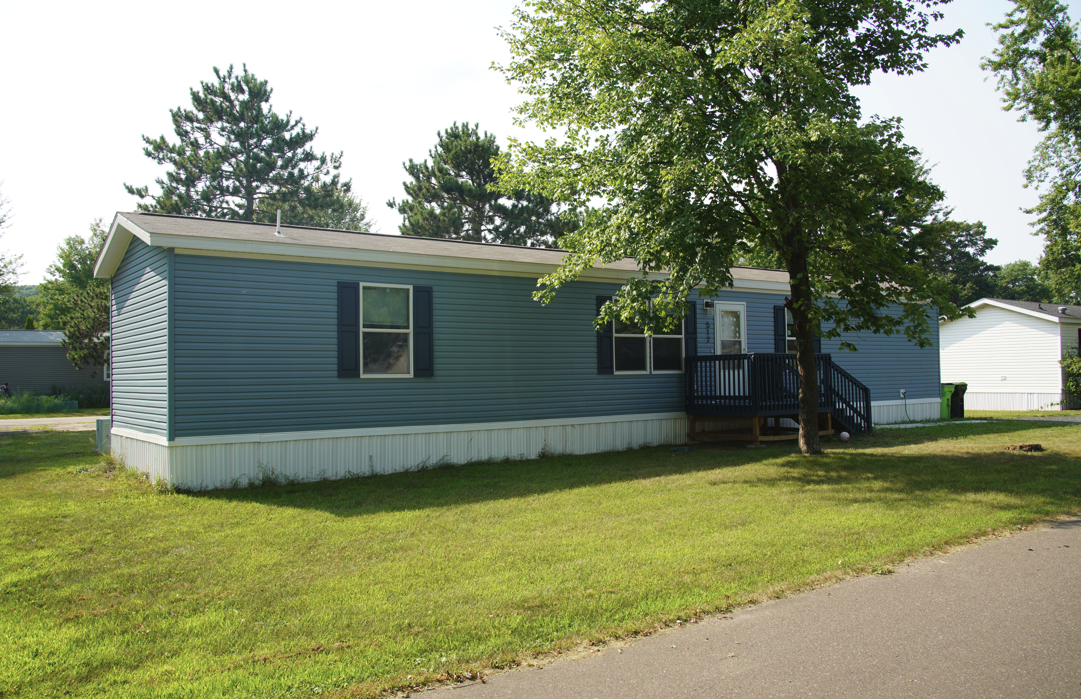 1st image of 517 Begonia Ln, Altoona, WI 54720 | MLS# 7088555