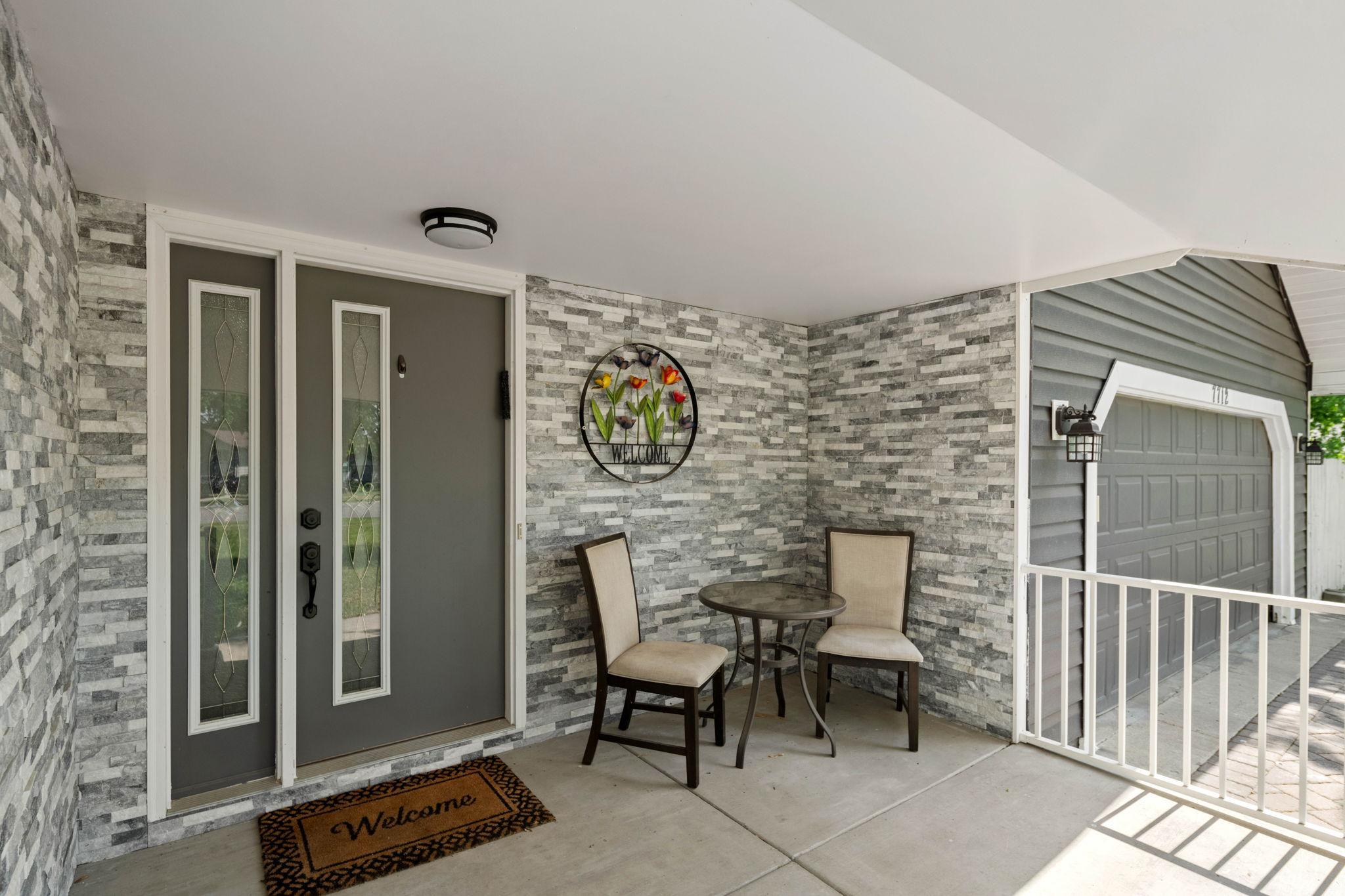 3rd image of 7712 N College Park Dr, Brooklyn Park, MN 55445 | MLS# 7088723