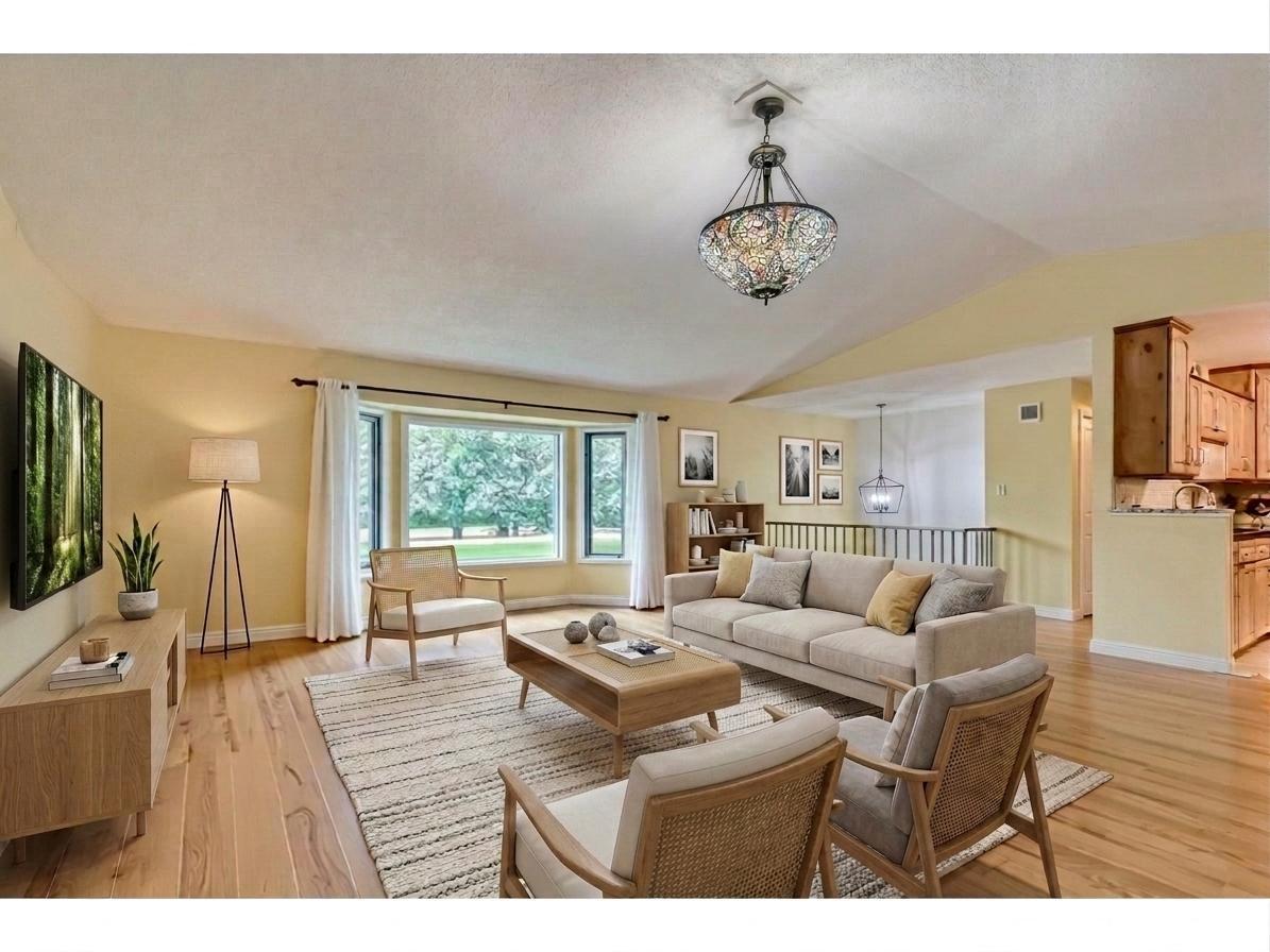 4th image of 3260 Snelling Ave N, Arden Hills, MN 55112 | MLS# 7088777