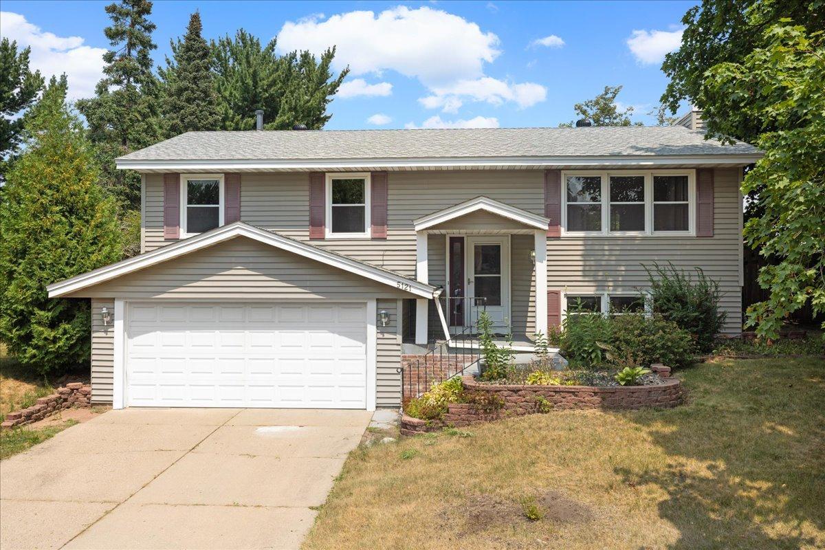 1st image of 5121 148th Path W, Saint Paul, MN 55124 | MLS# 7088786