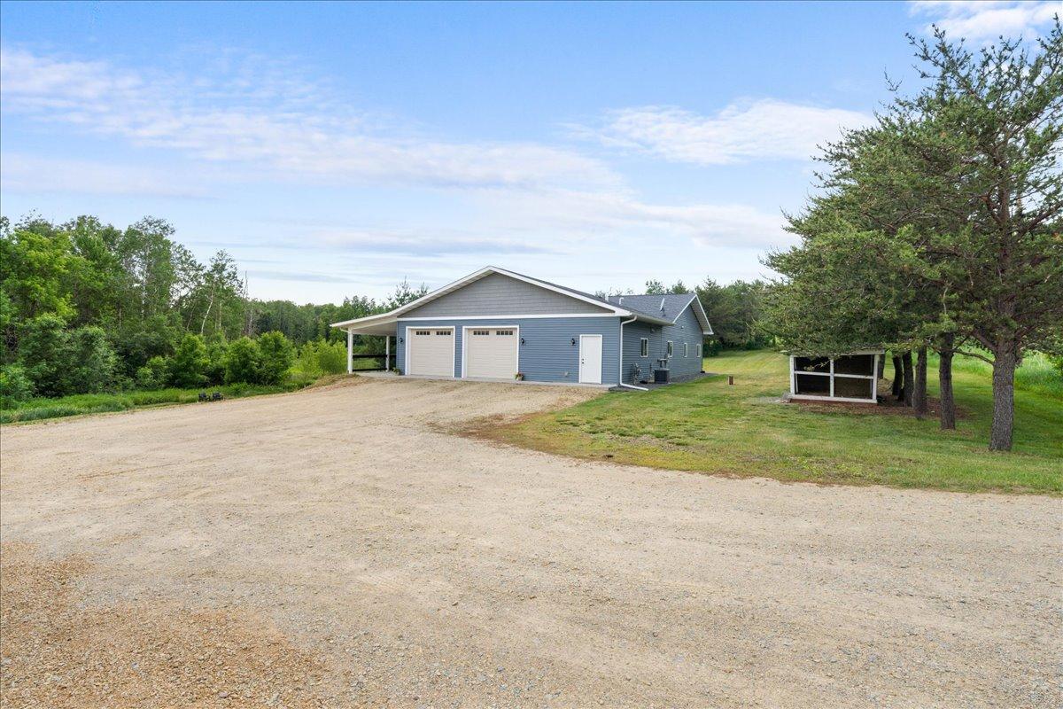 Homes for sale in Roberts, WI | 1013 70th Ave, Roberts, WI 54023 | MLS# 7089048