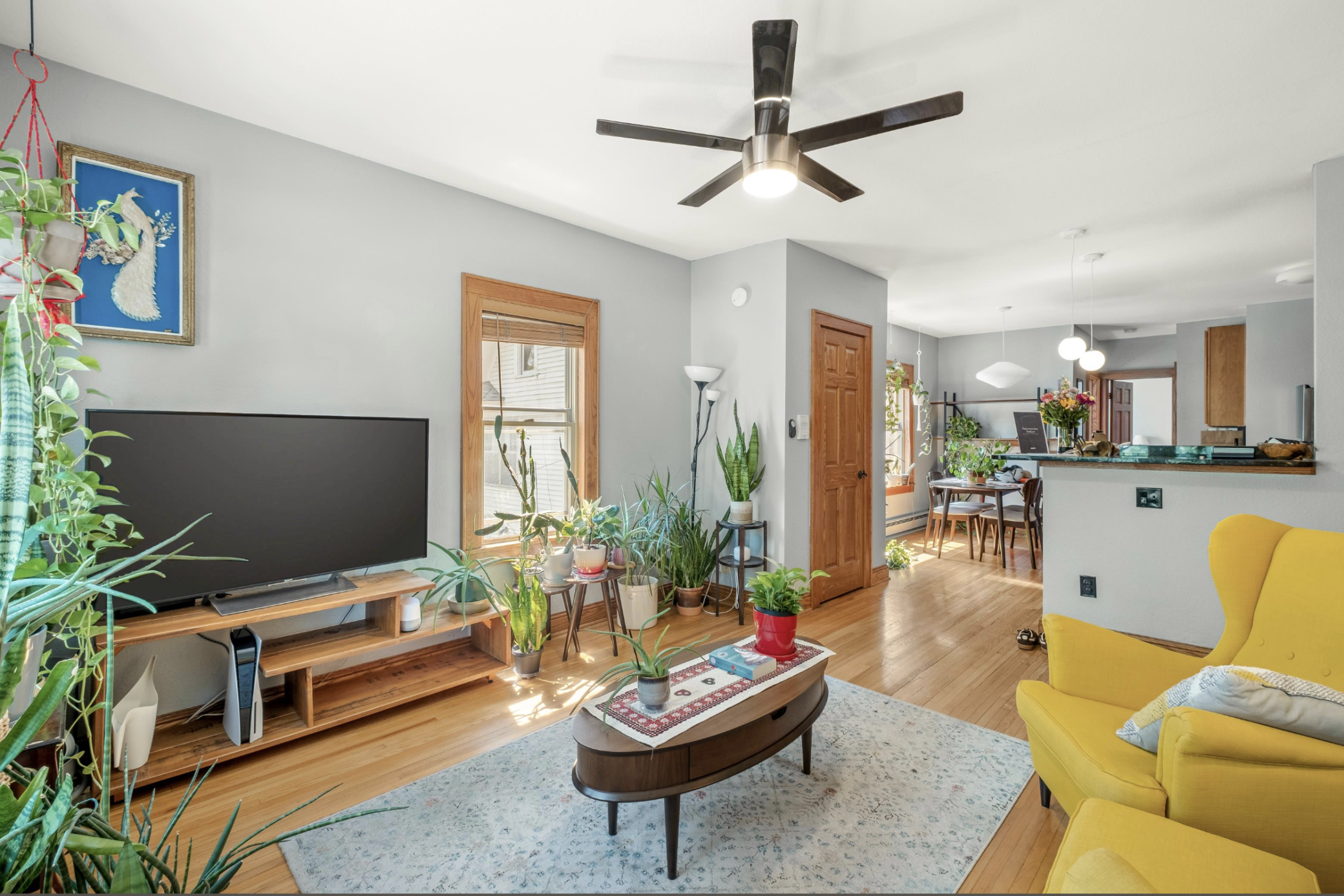 4th image of 2701 Harriet Ave, Minneapolis, MN 55408