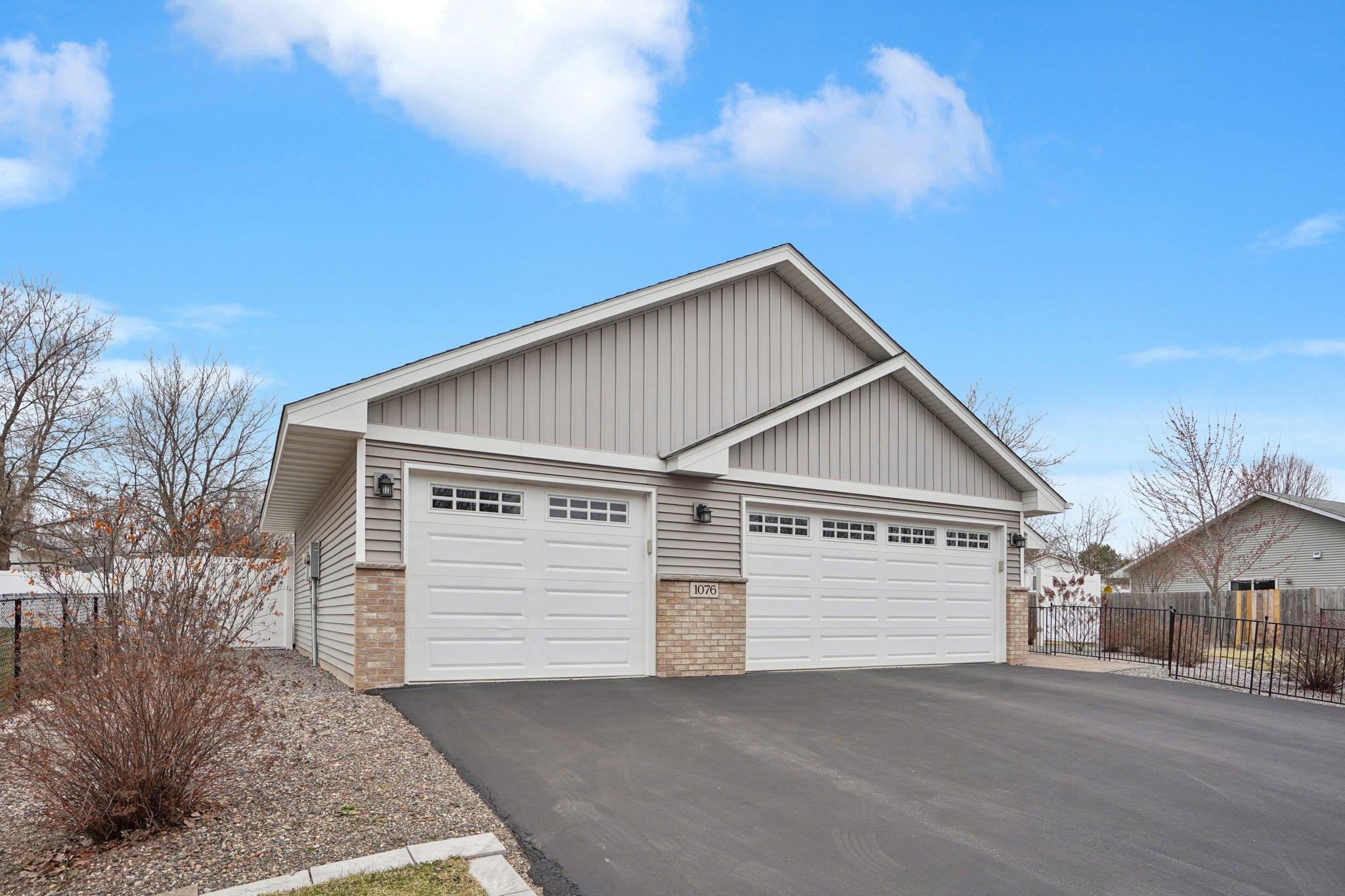 Homes for sale in East Bethel, MN | 1076 244th Ave Ne, East Bethel, MN 55005 | MLS# 7089177