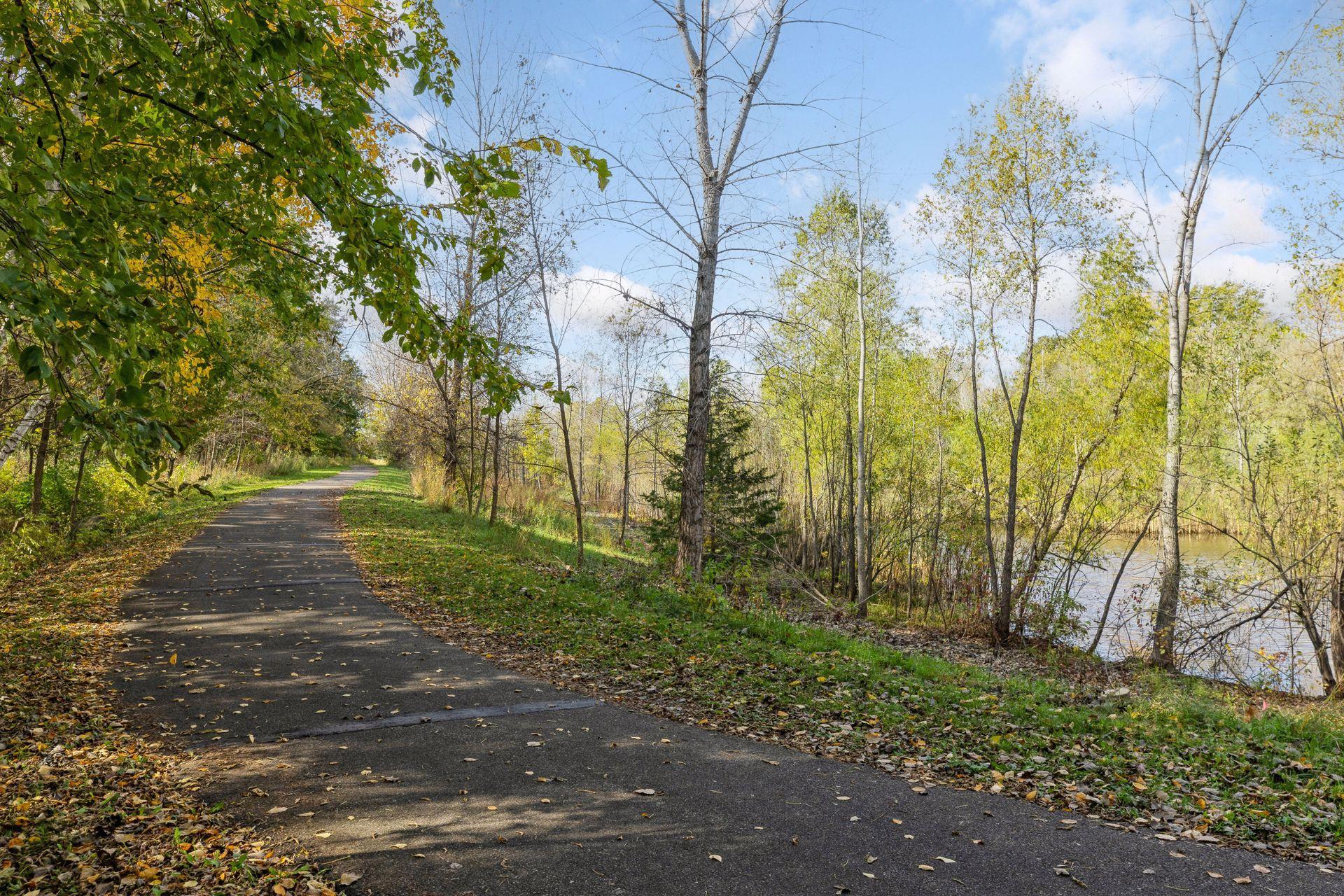 121st image of 10964 Bentwater Ln, Saint Paul, MN 55129 | MLS# 7089400