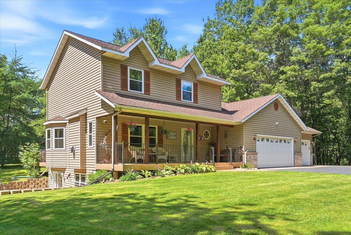 2nd image of 733 220th St, Osceola, WI 54020 | MLS# 7089481