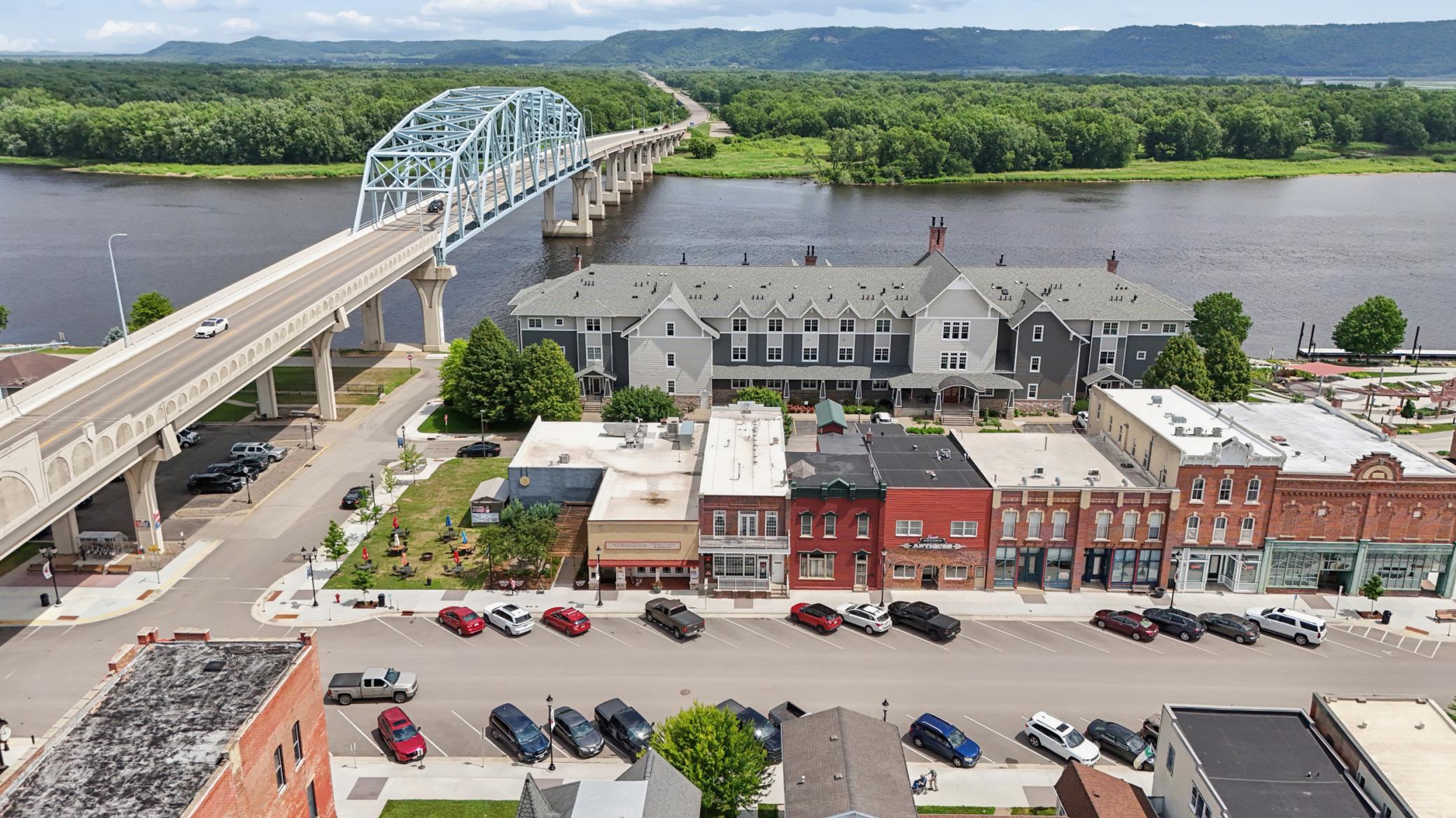 Homes for sale in Wabasha, MN | 248 Main St W, Wabasha, MN 55981 | MLS# 7089496